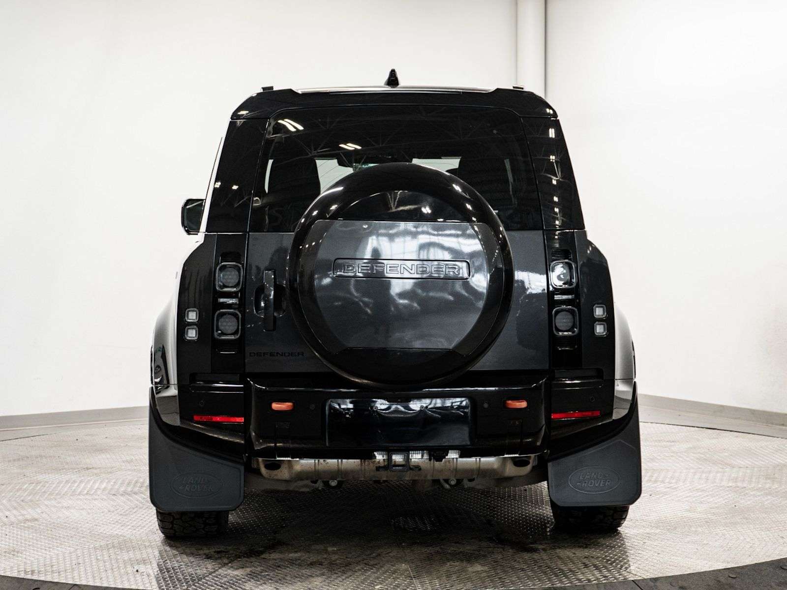 2024 Land Rover Defender X | COMFORT PKG | 22 INCH WHEELS thumb 6