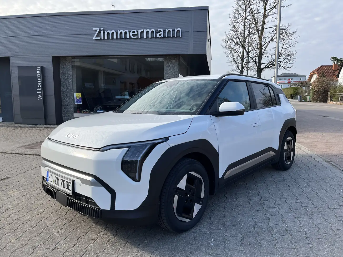Kia EV3 Earth 81,4 P3, P4, P5 Weiß - 1