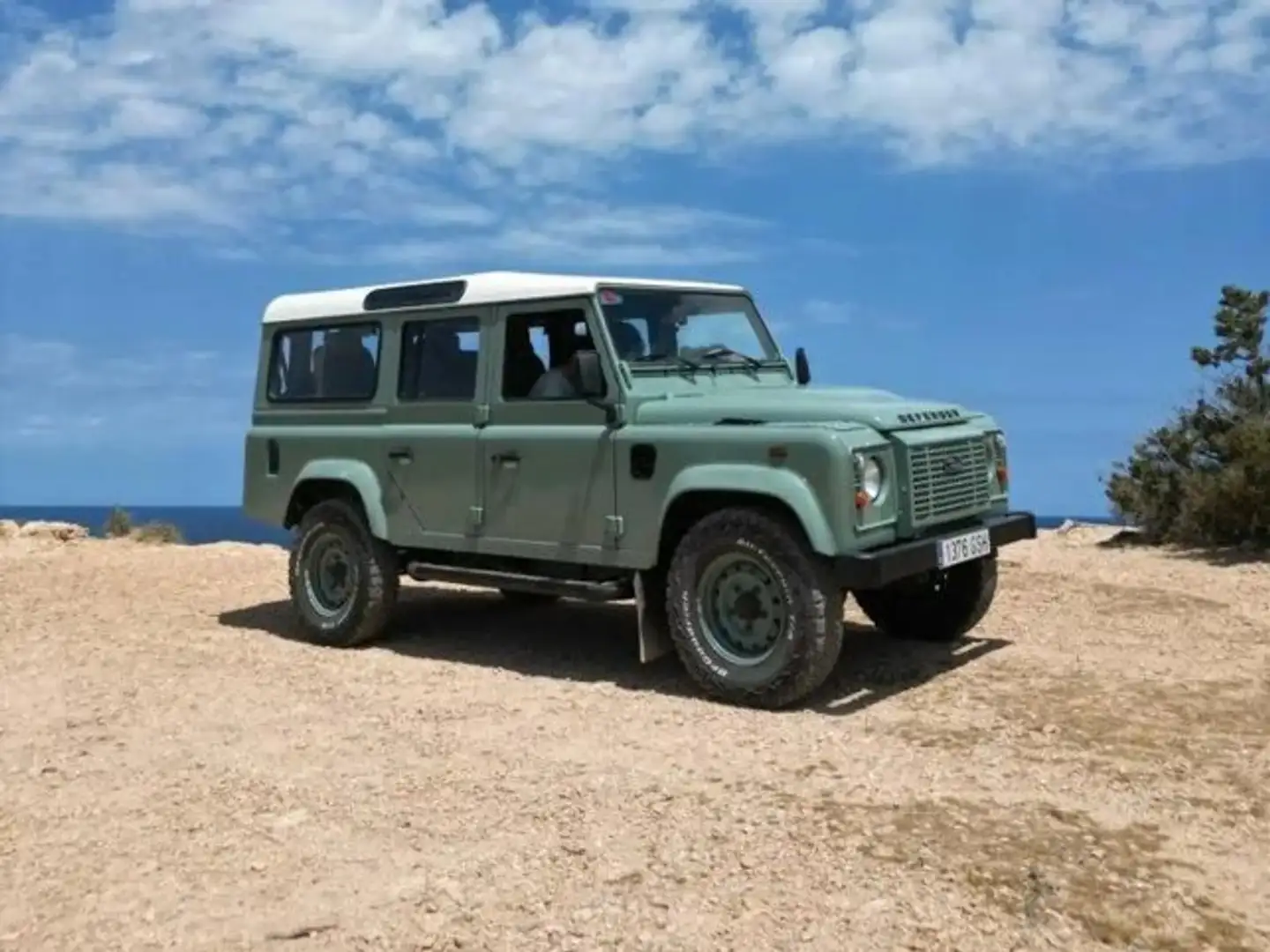 Land Rover Defender Defender 110 SW SE SE 90 kW (122 CV) - 2