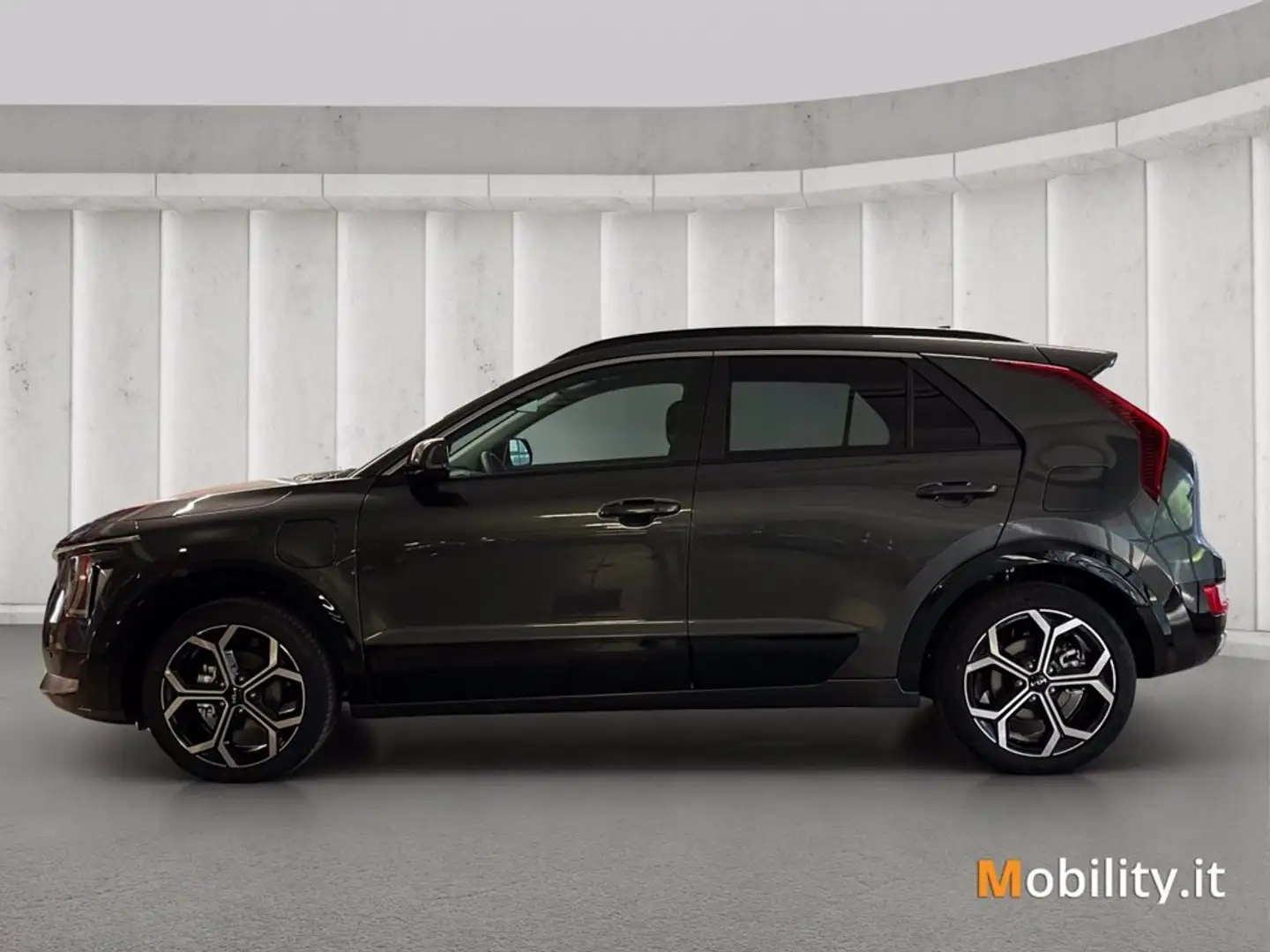 Kia Niro 1.6 gdi phev Style dct6 Grijs - 2
