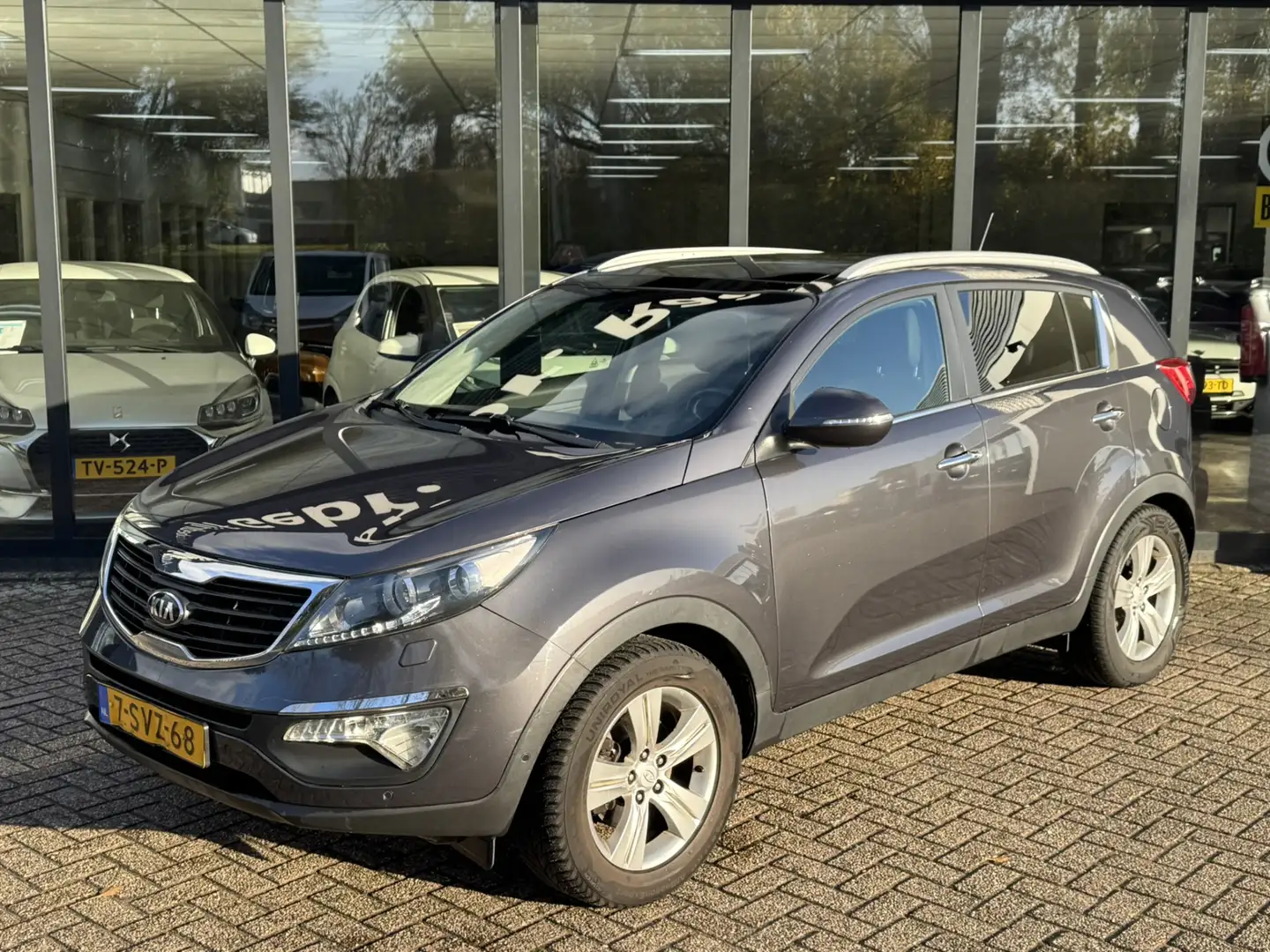 Kia Sportage 1.6 GDI Super Pack*Panorama*Navigatie* EXPORT/ EX Grau - 2