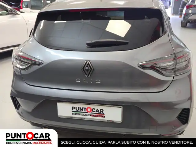 Renault Clio view 5