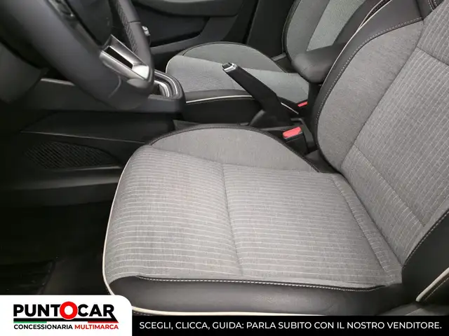 Renault Clio view 7