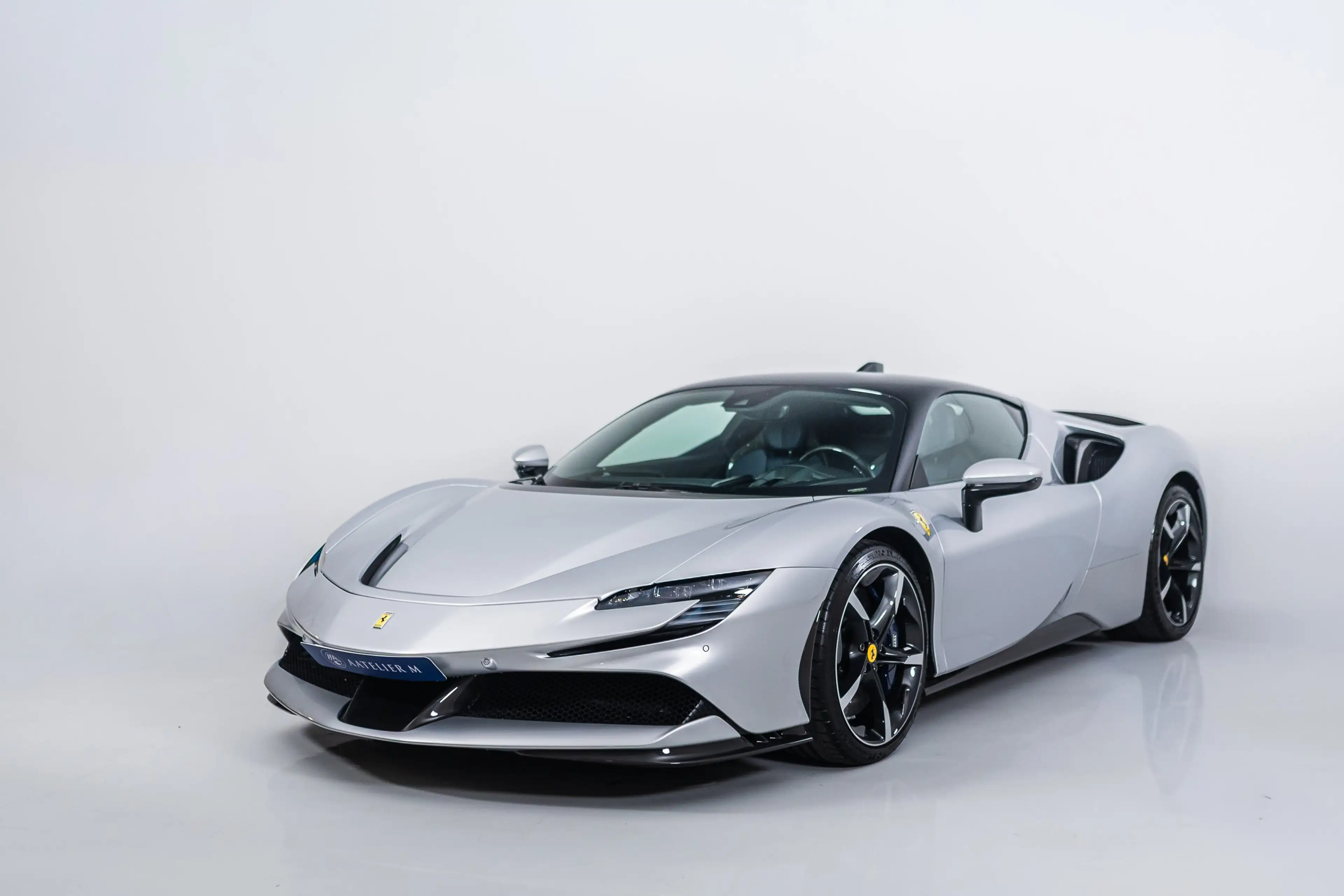 Ferrari SF90 Stradale Carbon, Lift, JBL, VAT