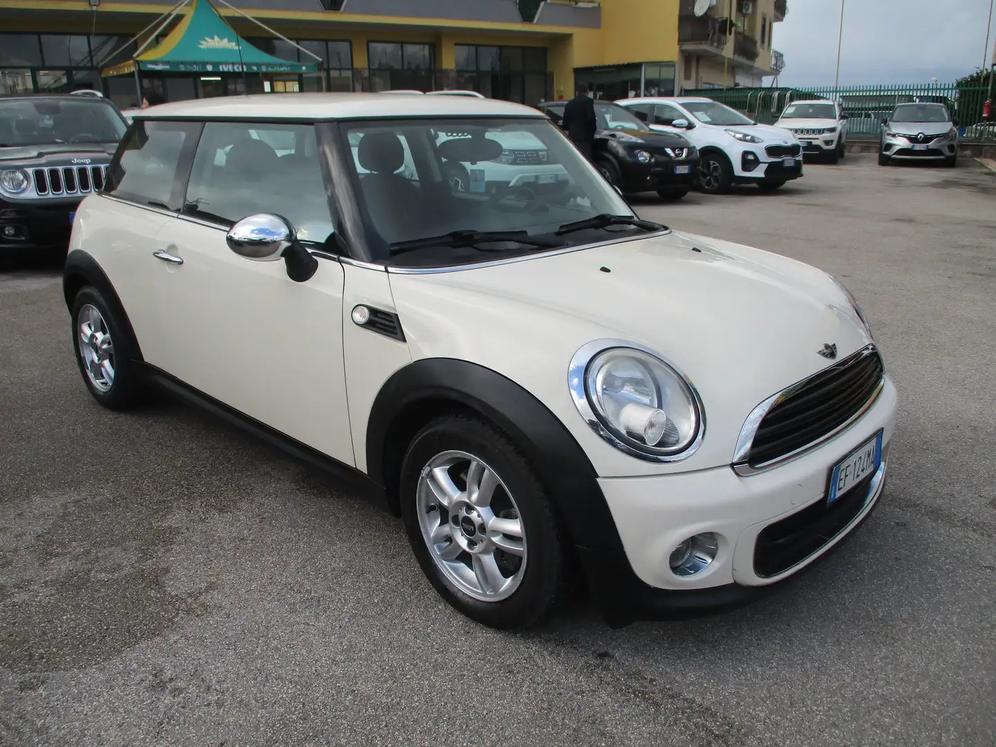 MINI One MINI ONE 1.6 BENZINA 75CV E5 **OK NEOPATENTATI** Beige - 1