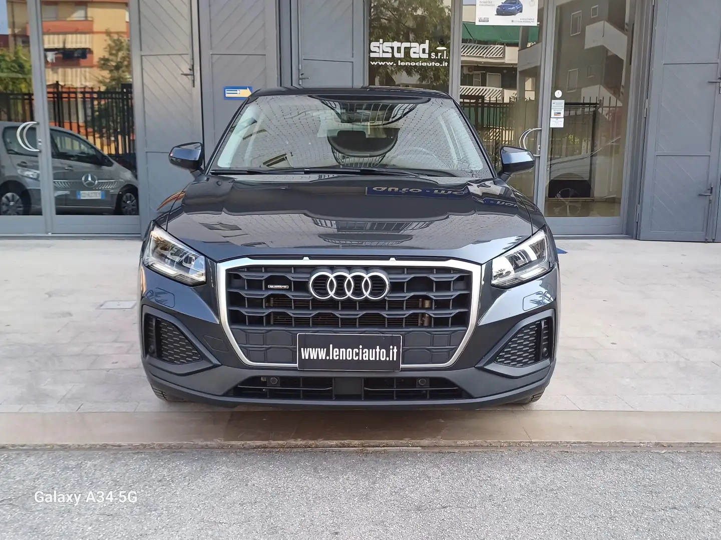 Audi Q2 Q2 35 2.0 tdi Business quattro s-tronic Grigio - 1