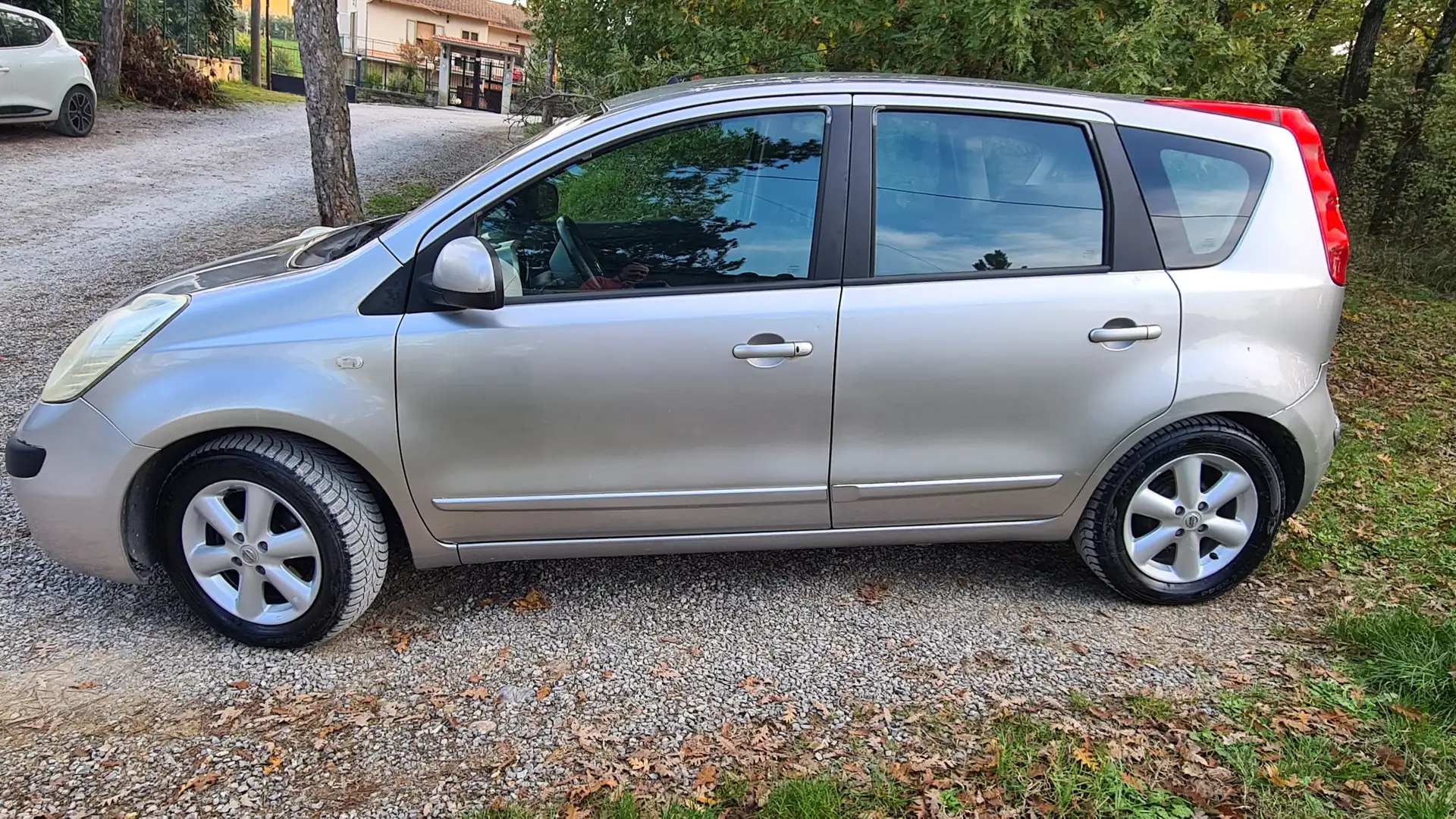 Nissan Note 1.5 dci Grigio - 1