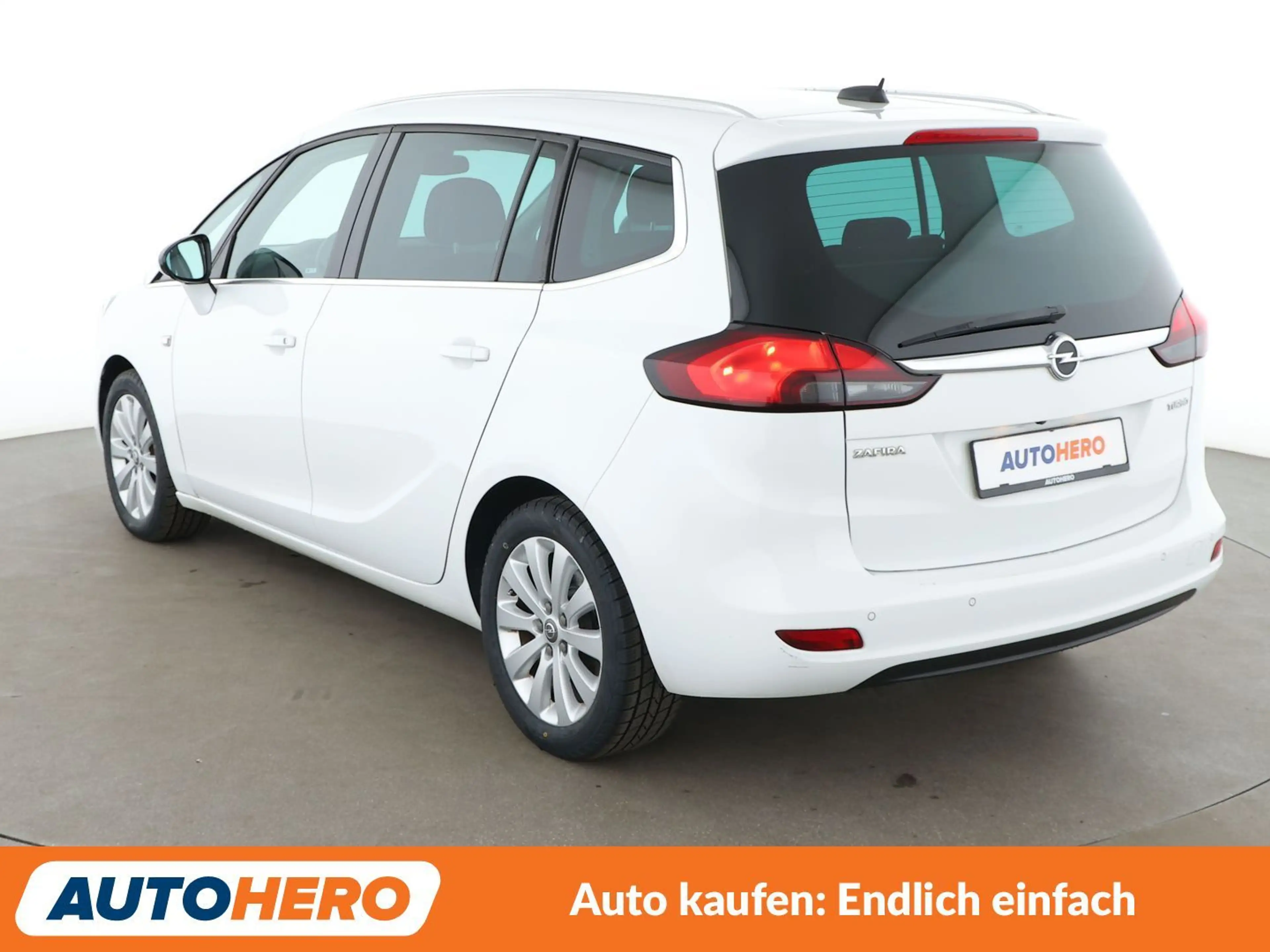 Opel Zafira Tourer 1.4 Turbo ON *NAV*TEMPO*CAM*PDC*KLIMA* — photo 4