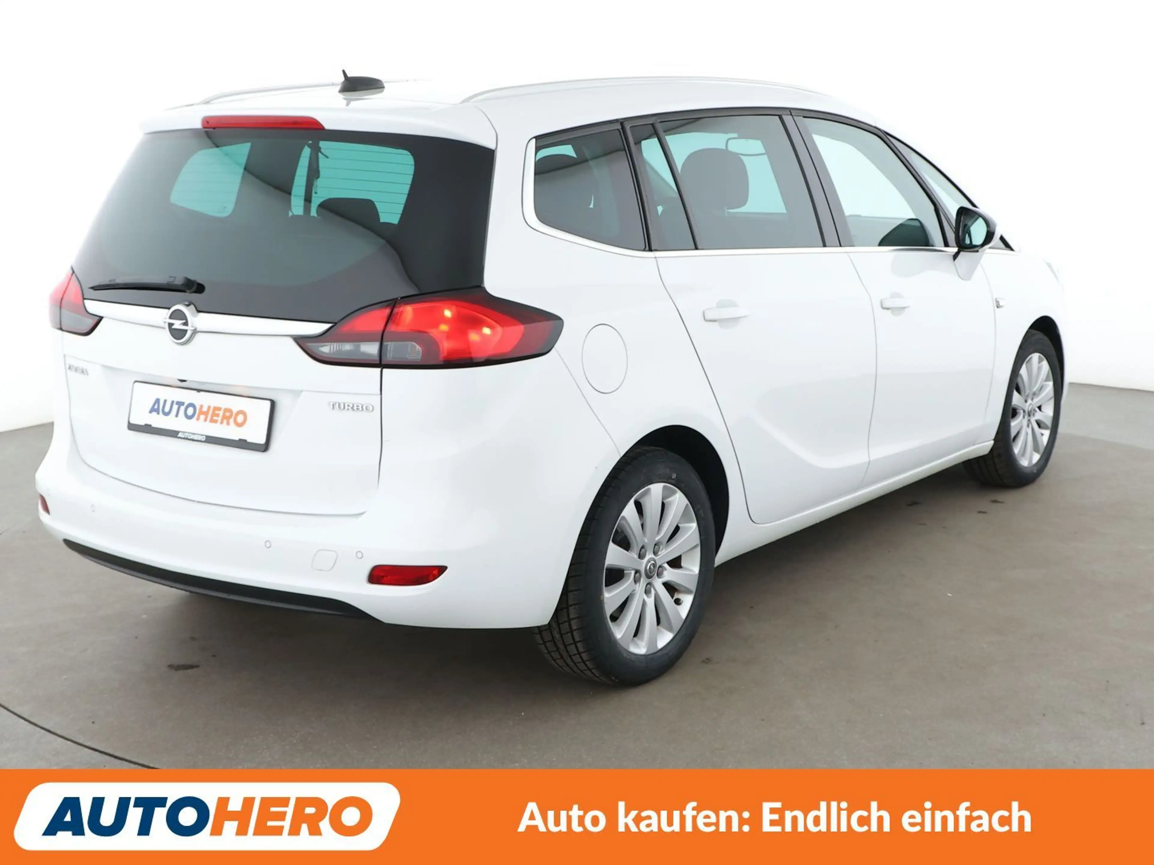 Opel Zafira Tourer 1.4 Turbo ON *NAV*TEMPO*CAM*PDC*KLIMA* — photo 6