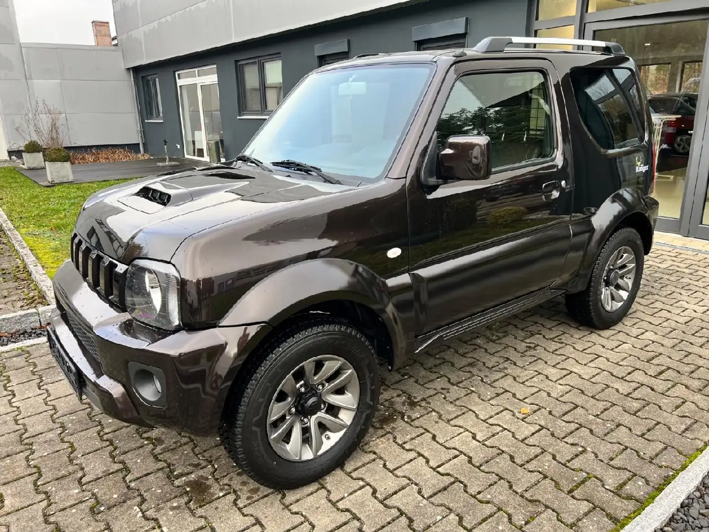 Suzuki Jimny Ranger Comfort Lim. Braun - 1