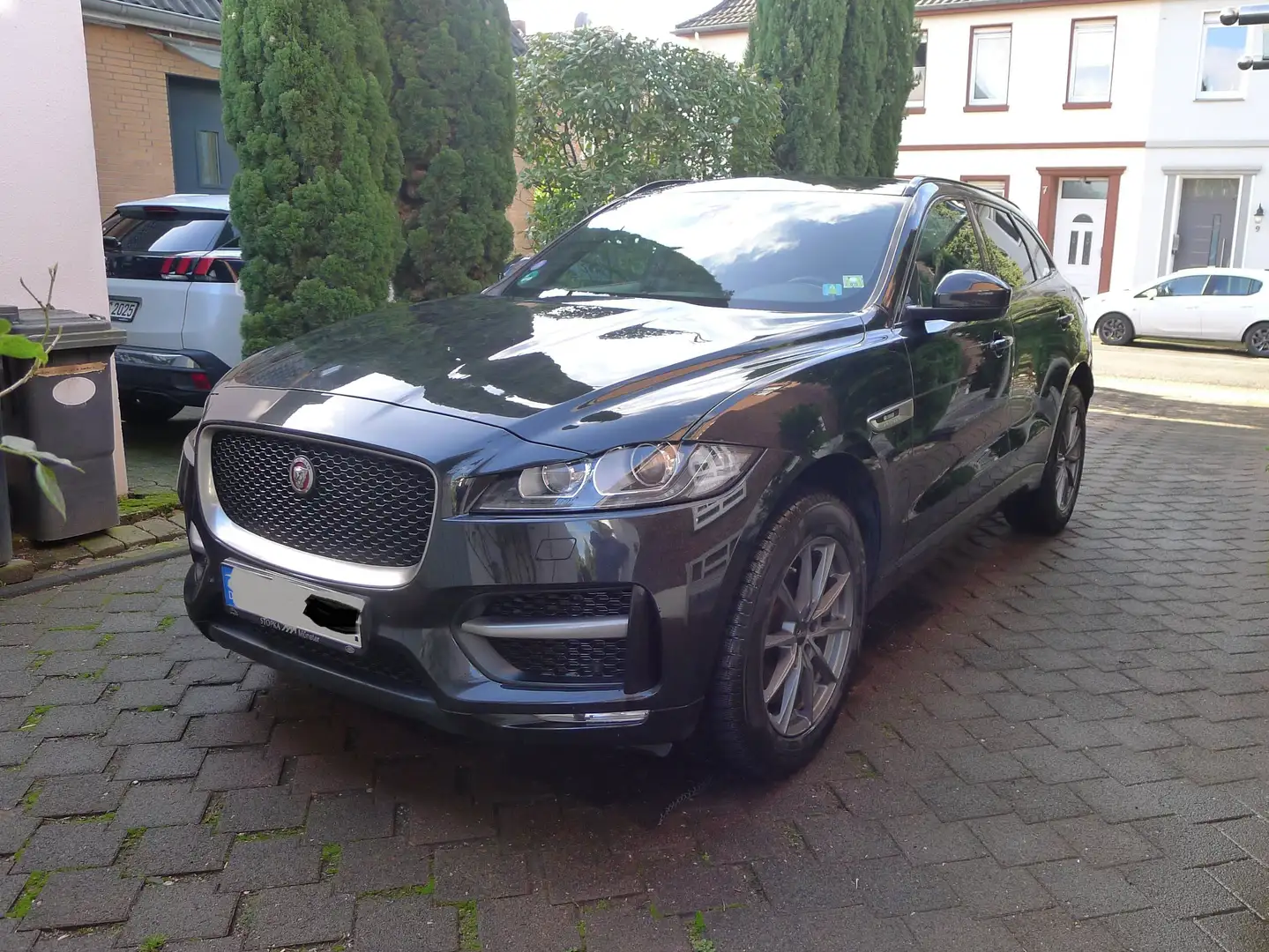 Jaguar F-Pace F-Pace 25t AWD R-Sport Noir - 2
