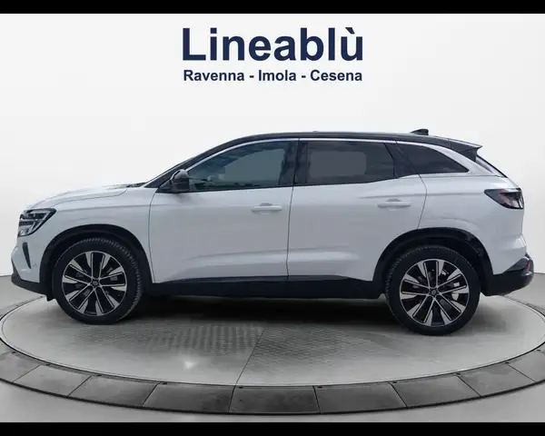 Renault Austral view 2