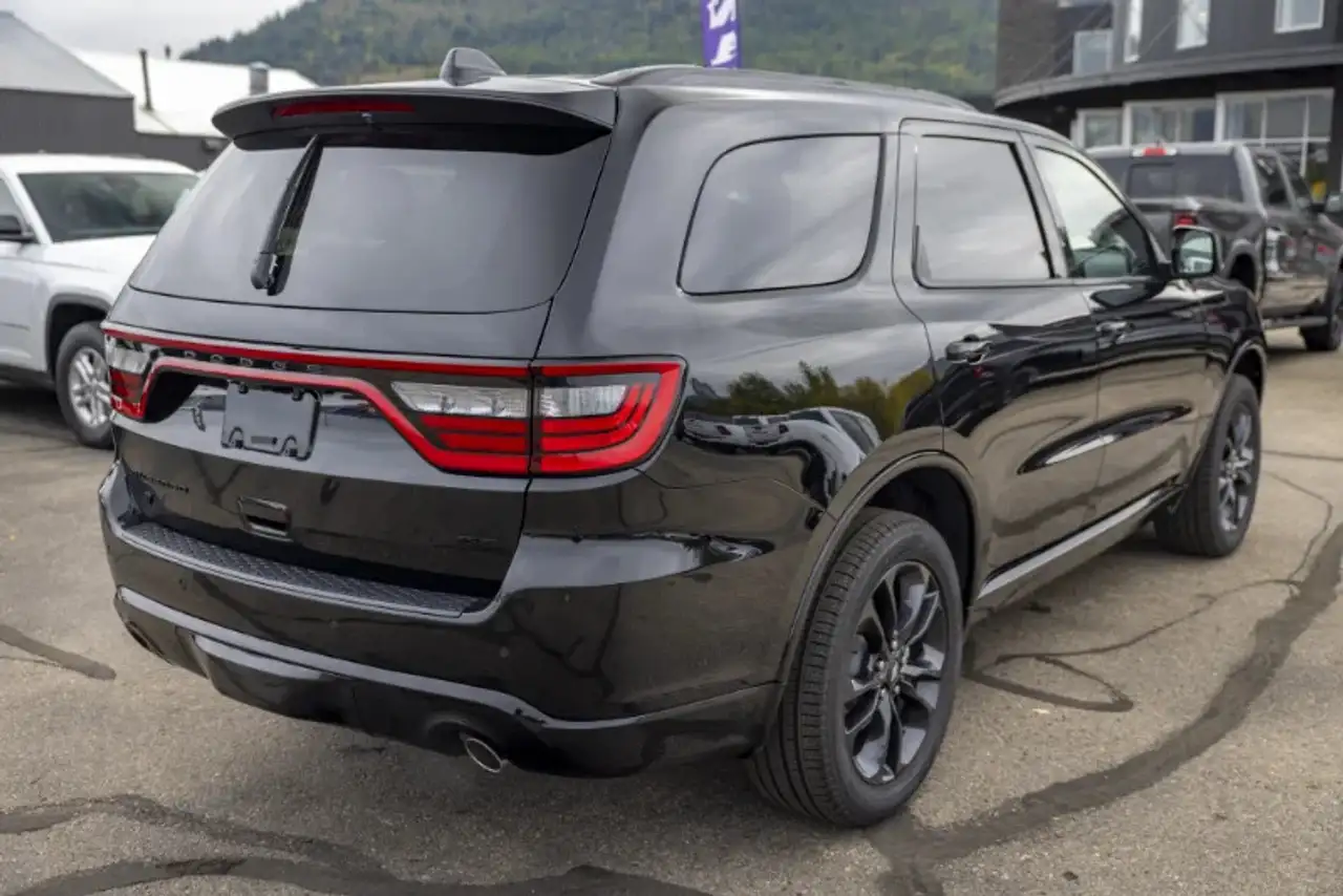 Dodge Durango снимка Dodge Durango