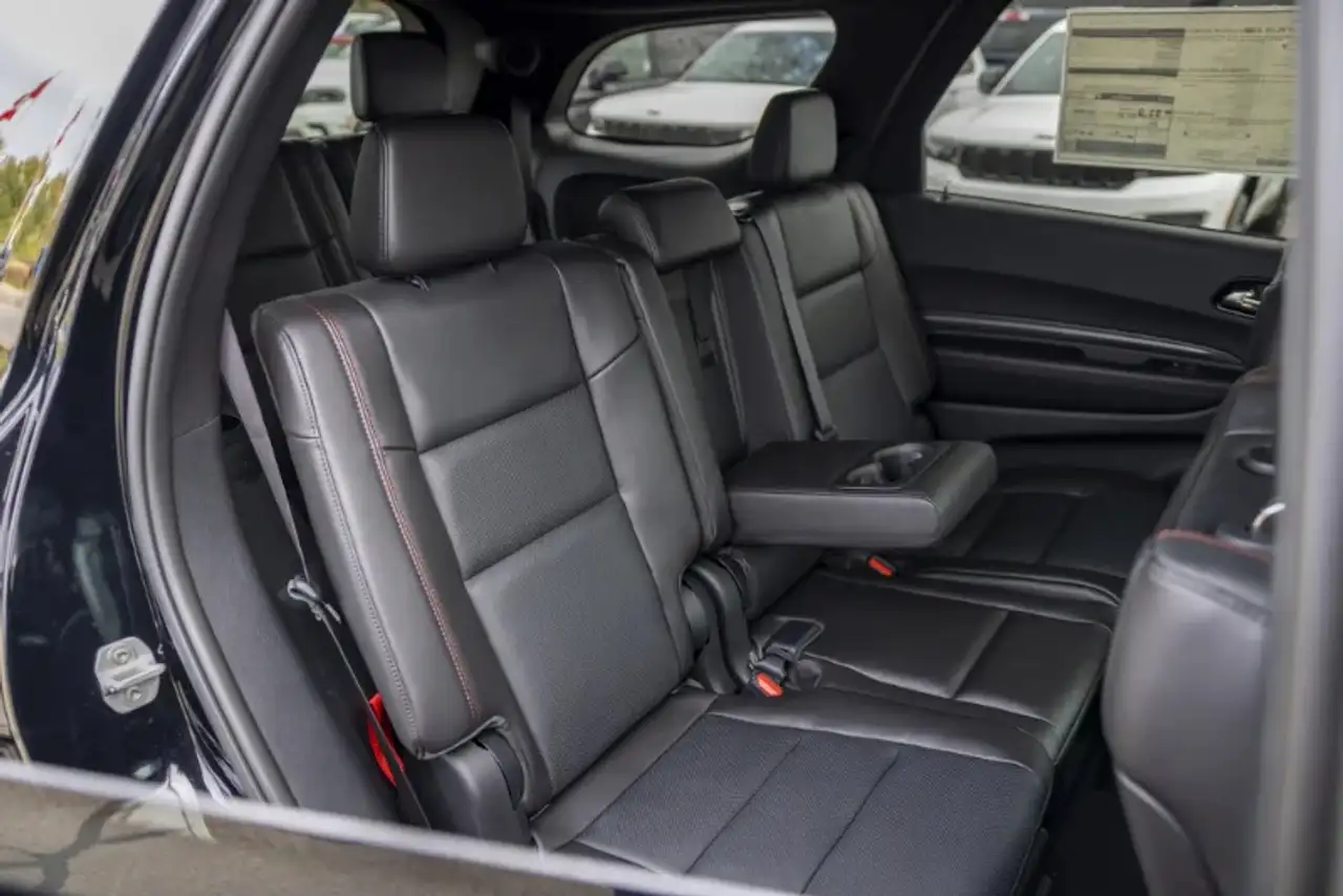 Dodge Durango снимка Dodge Durango