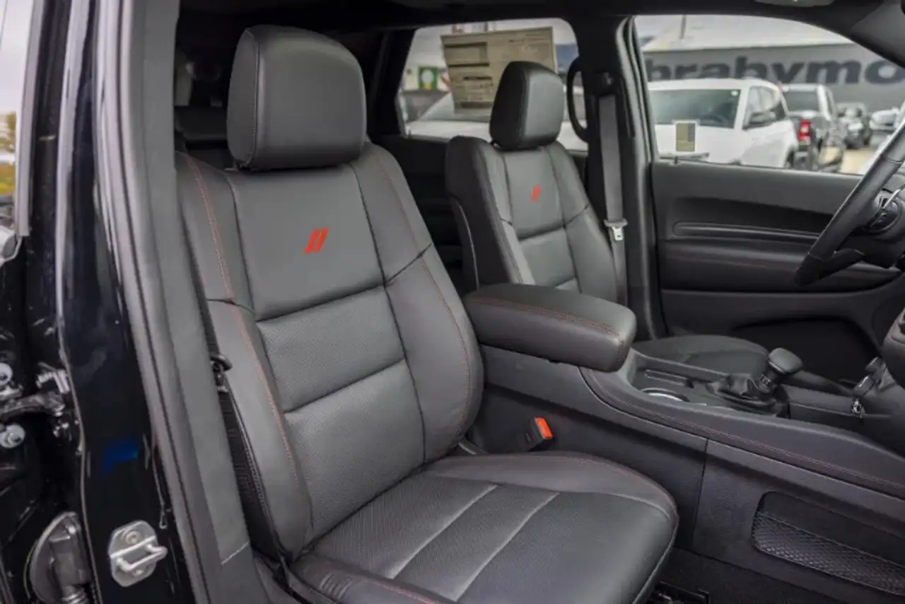 Dodge Durango снимка Dodge Durango