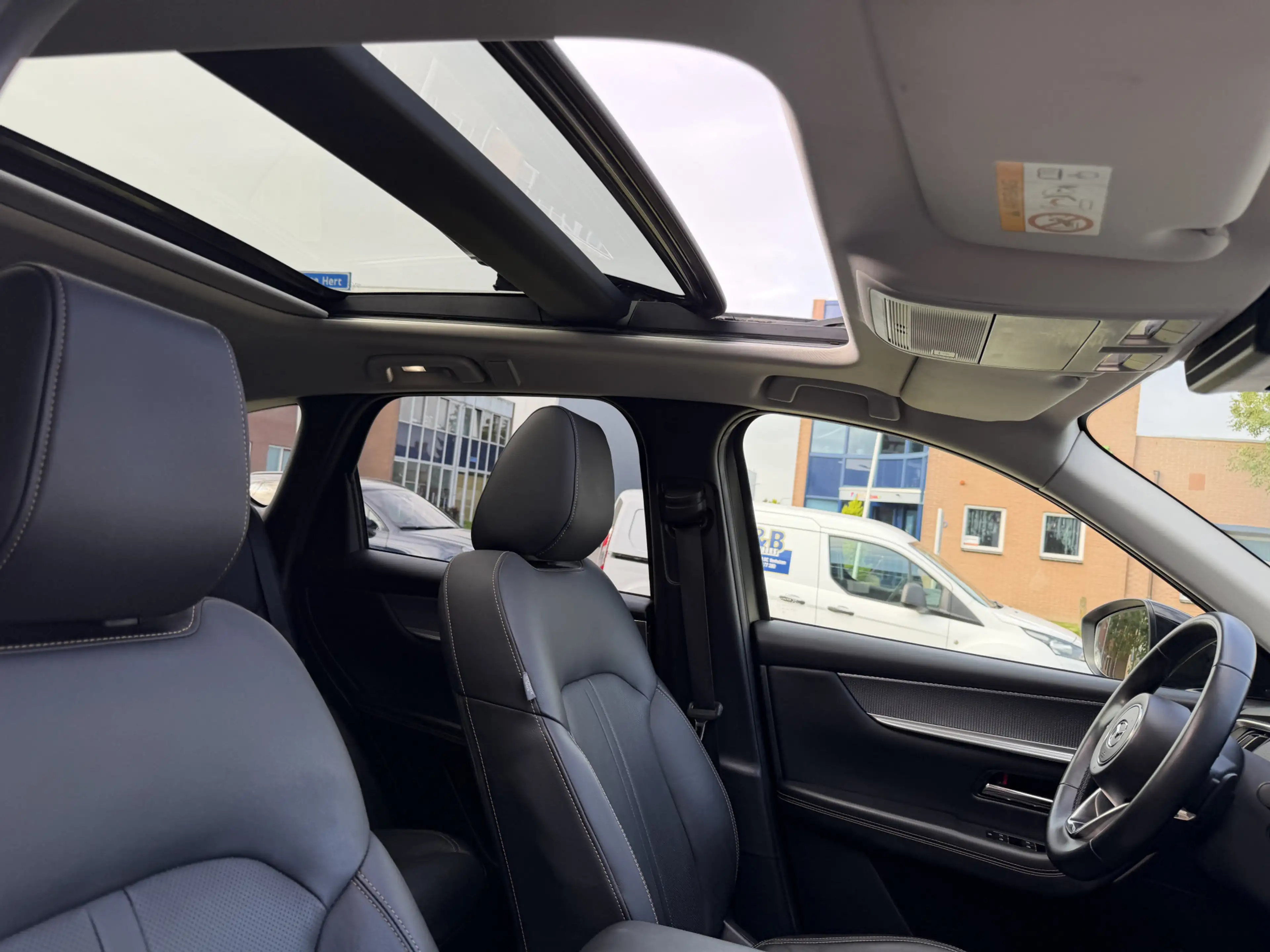 Mazda CX-60 2.5 e-SkyActiv PHEV Homura Black Edition — photo 2