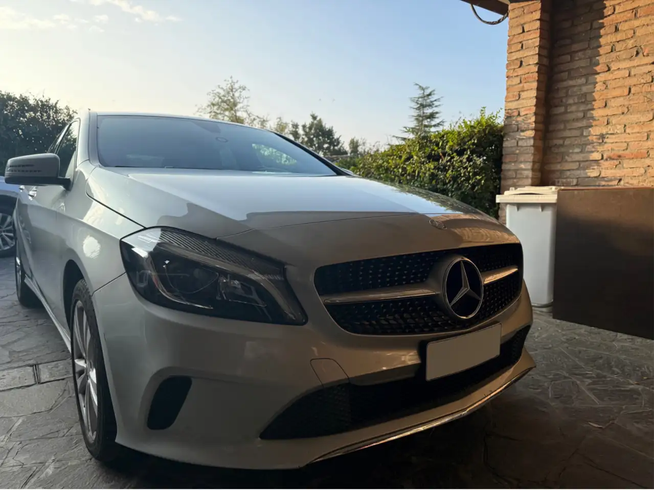 Mercedes-Benz A 180