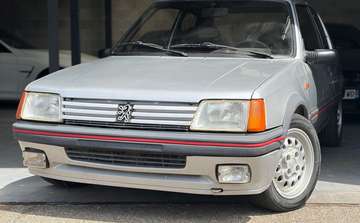 GTI 1.6 105cv GRIS FUTURA SEMI CUIR VITRES ÉLECTRIQUES