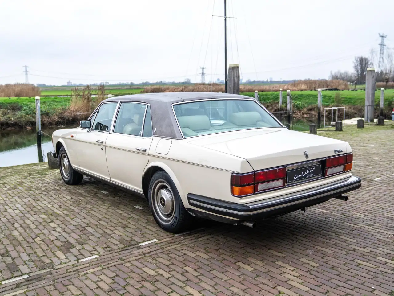 Rolls-Royce Silver Spur 6.8, foto 2