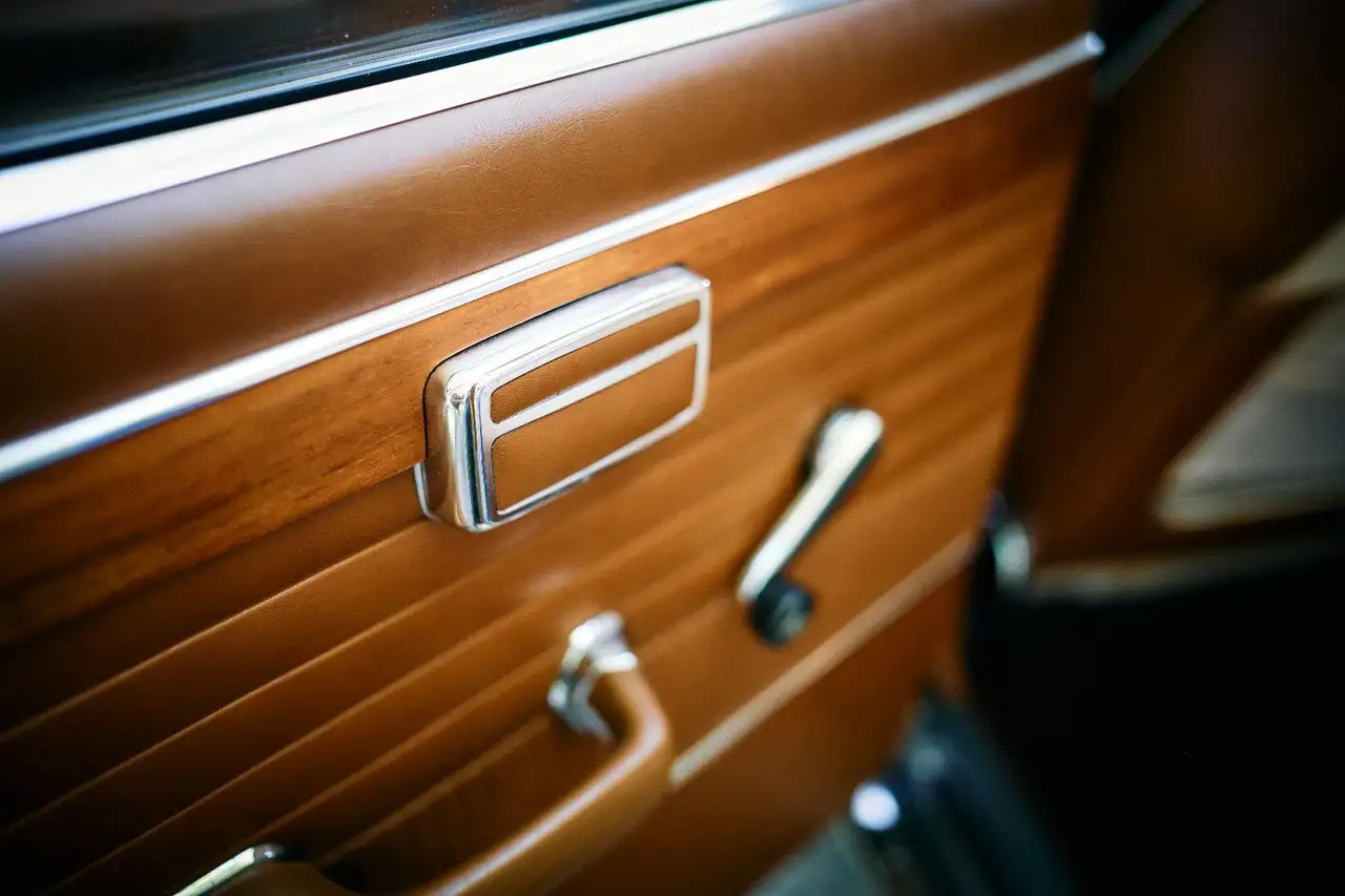 BMW 3.0, foto 8