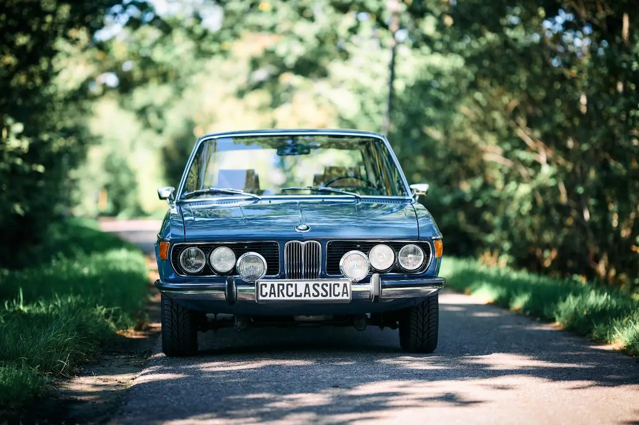 BMW 3.0, foto 2