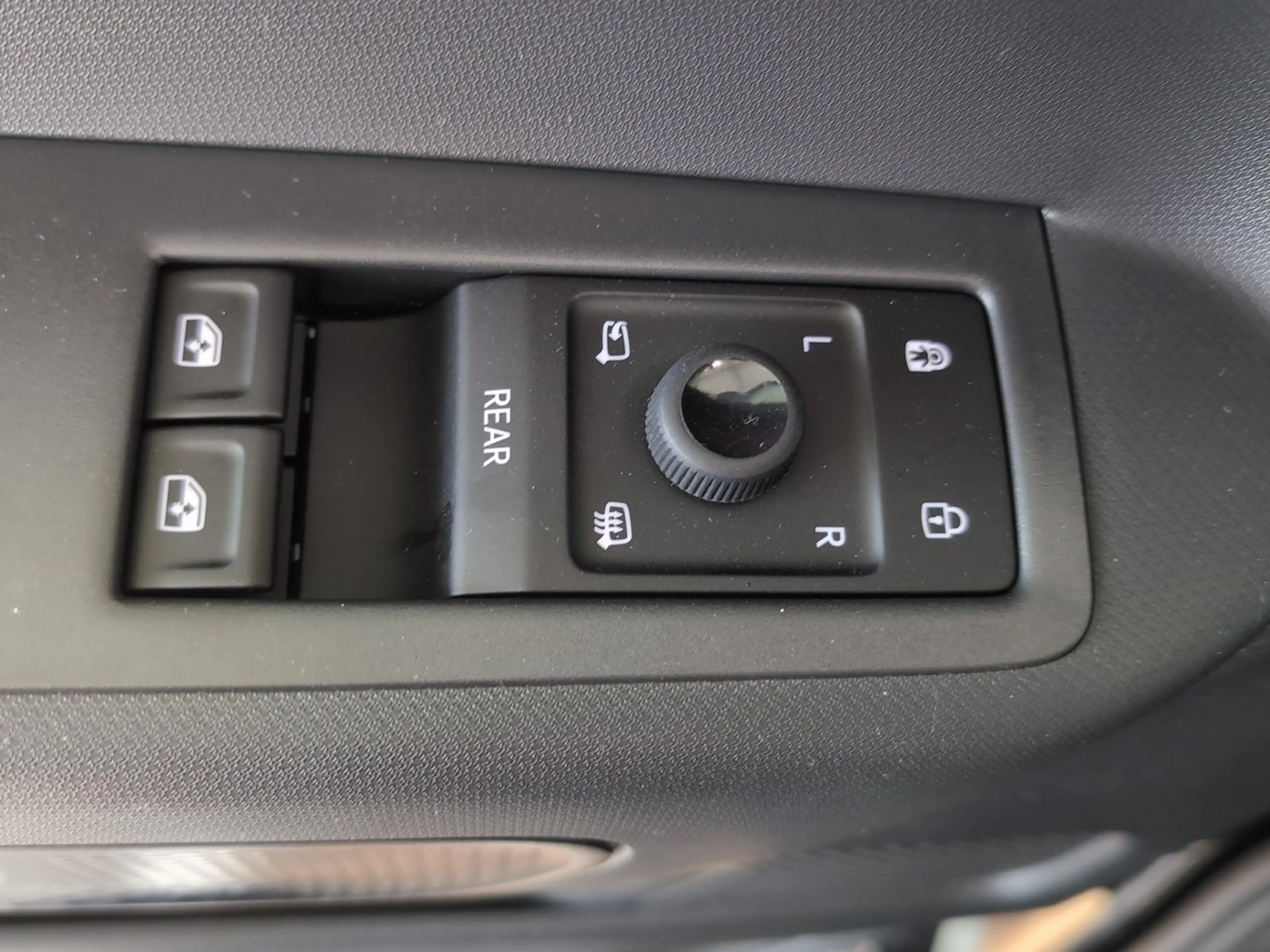 Volkswagen ID. Buzz VW ID. Buzz GTX LR 4MOTION 250 kW — photo 5