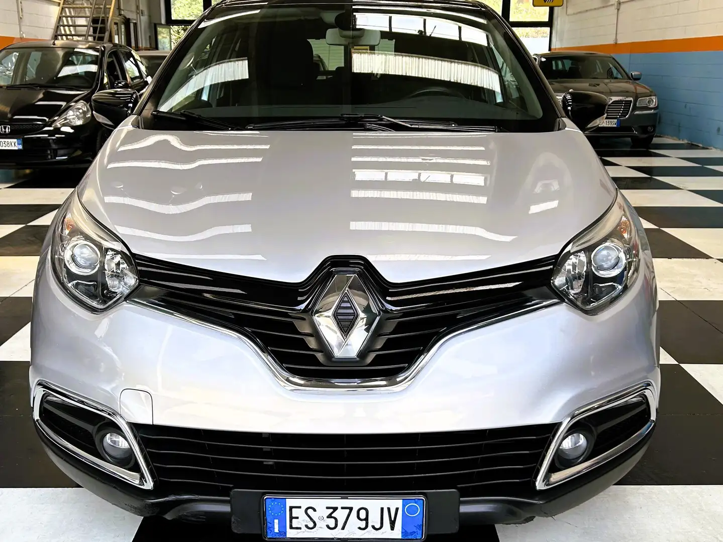Renault Captur Captur 0.9 tce Live s OK NEOPATENTATI Argento - 2