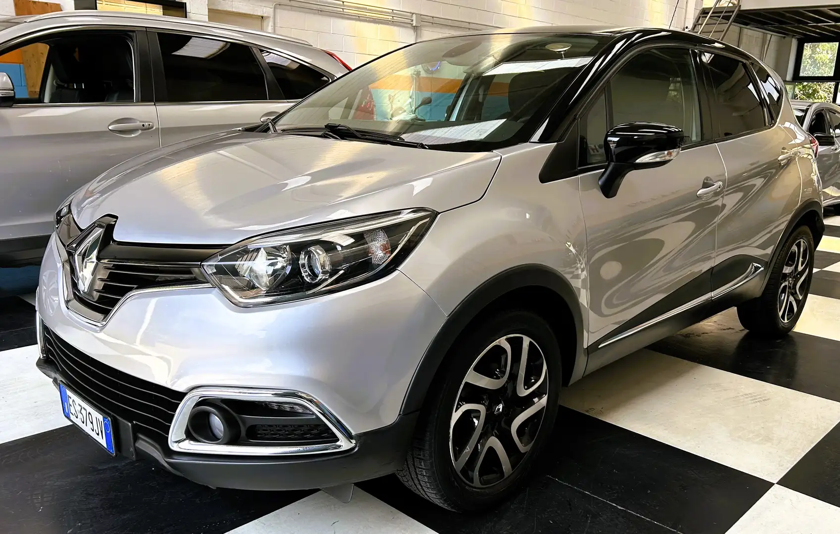 Renault Captur Captur 0.9 tce Live s OK NEOPATENTATI Argento - 1