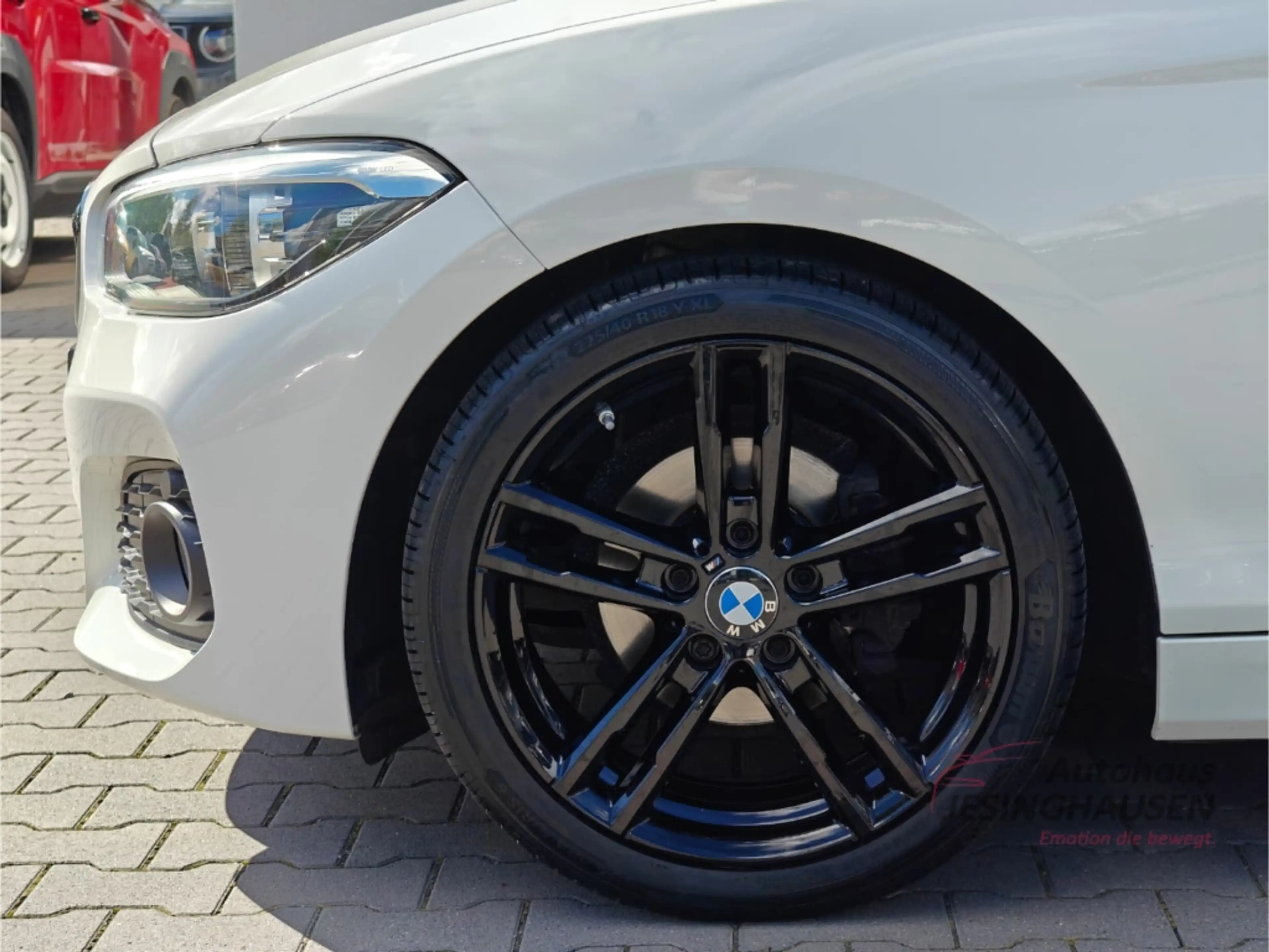 BMW 118 i M Sport Shadow Line+Winterp.+Tempomat+LED+Mehrzo — photo 12