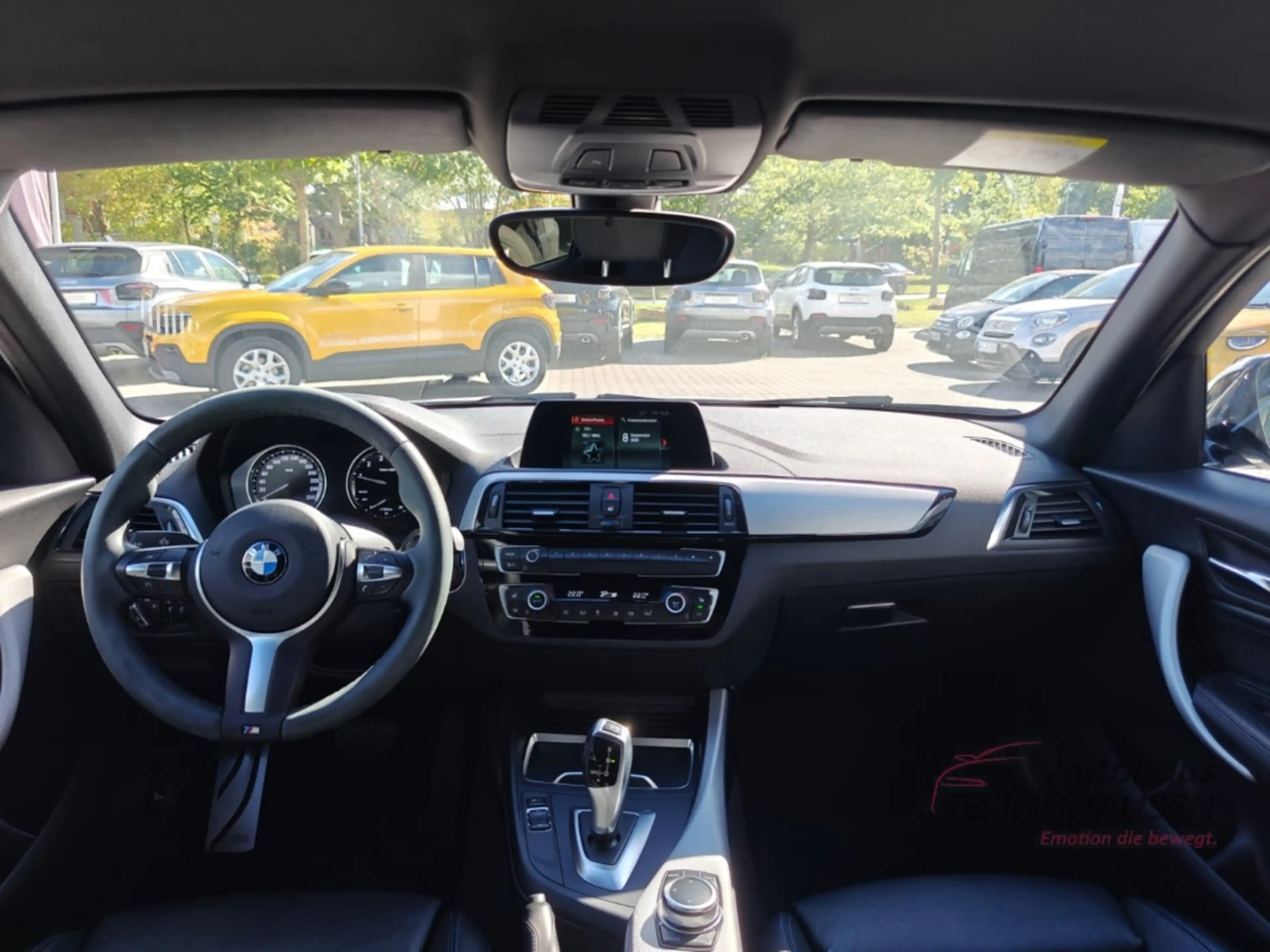 BMW 118 i M Sport Shadow Line+Winterp.+Tempomat+LED+Mehrzo — photo 28