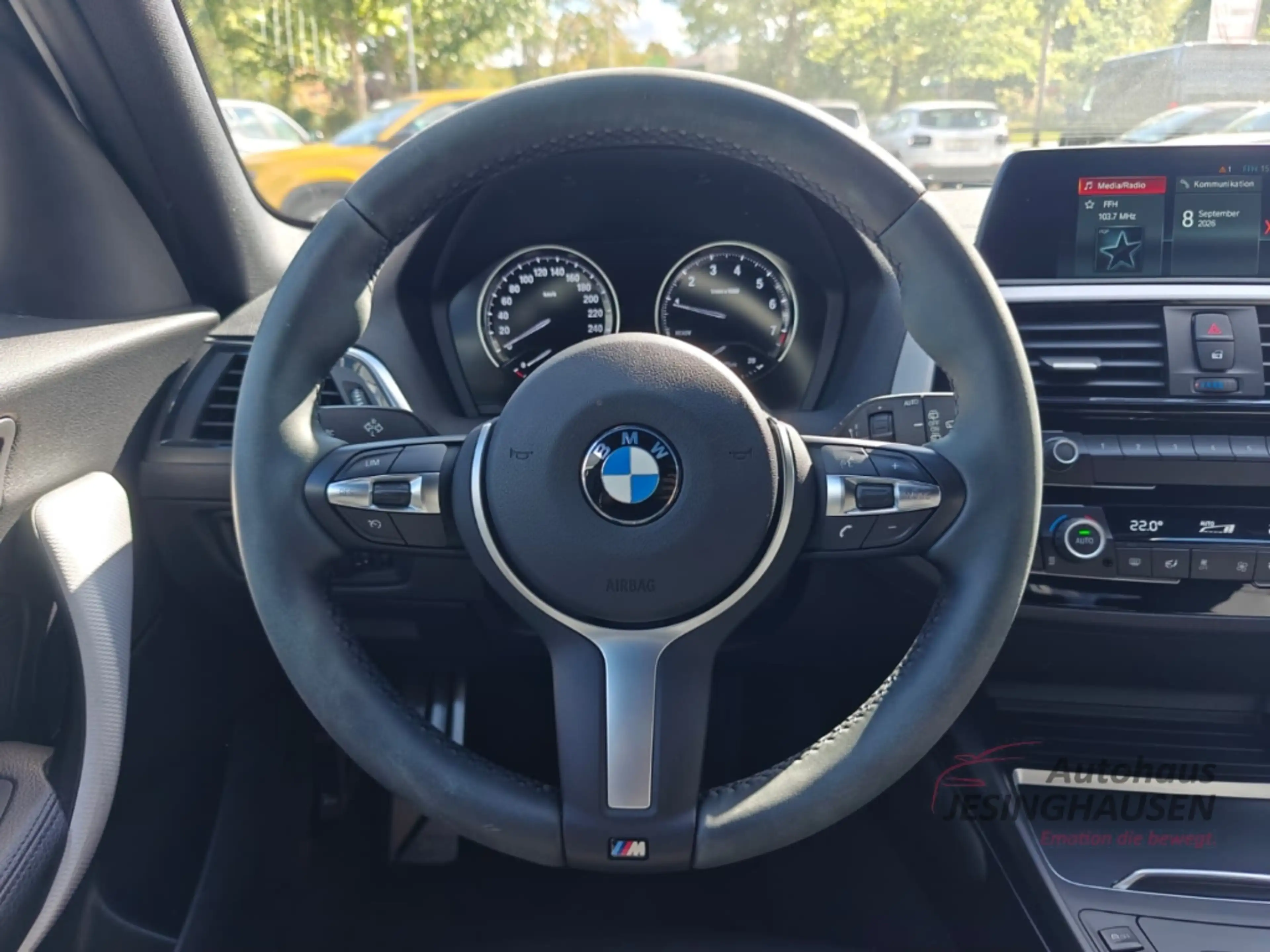 BMW 118 i M Sport Shadow Line+Winterp.+Tempomat+LED+Mehrzo — photo 20