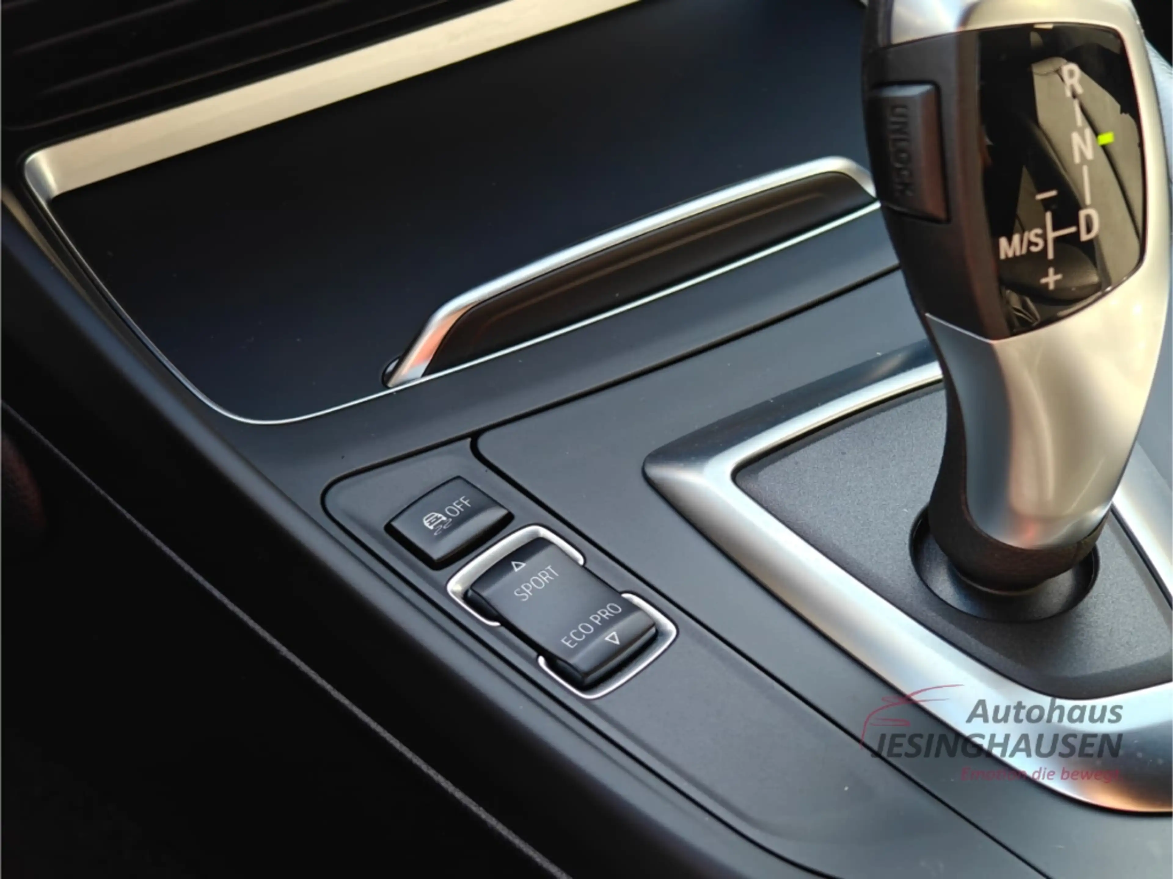 BMW 118 i M Sport Shadow Line+Winterp.+Tempomat+LED+Mehrzo — photo 36