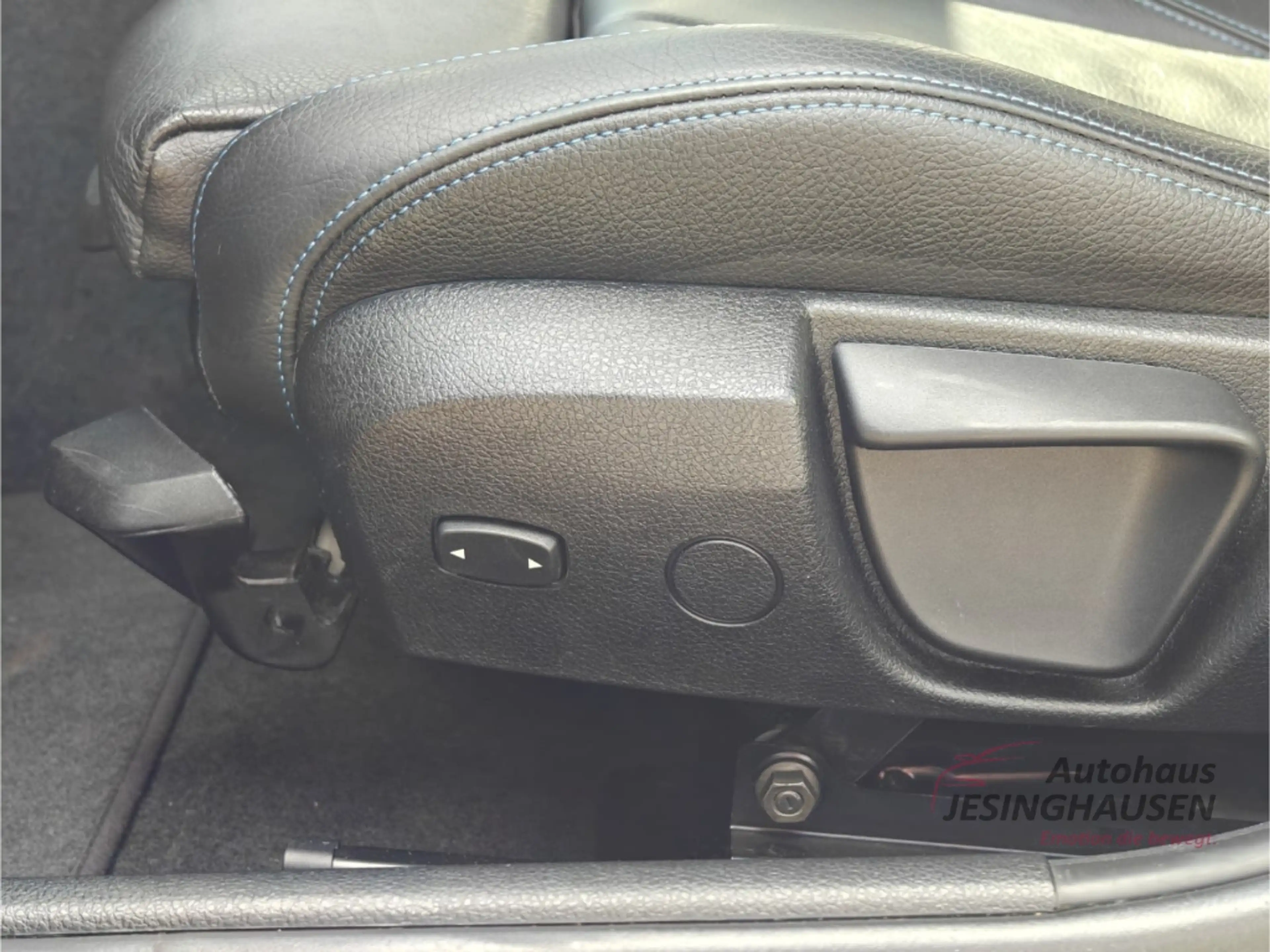 BMW 118 i M Sport Shadow Line+Winterp.+Tempomat+LED+Mehrzo — photo 18