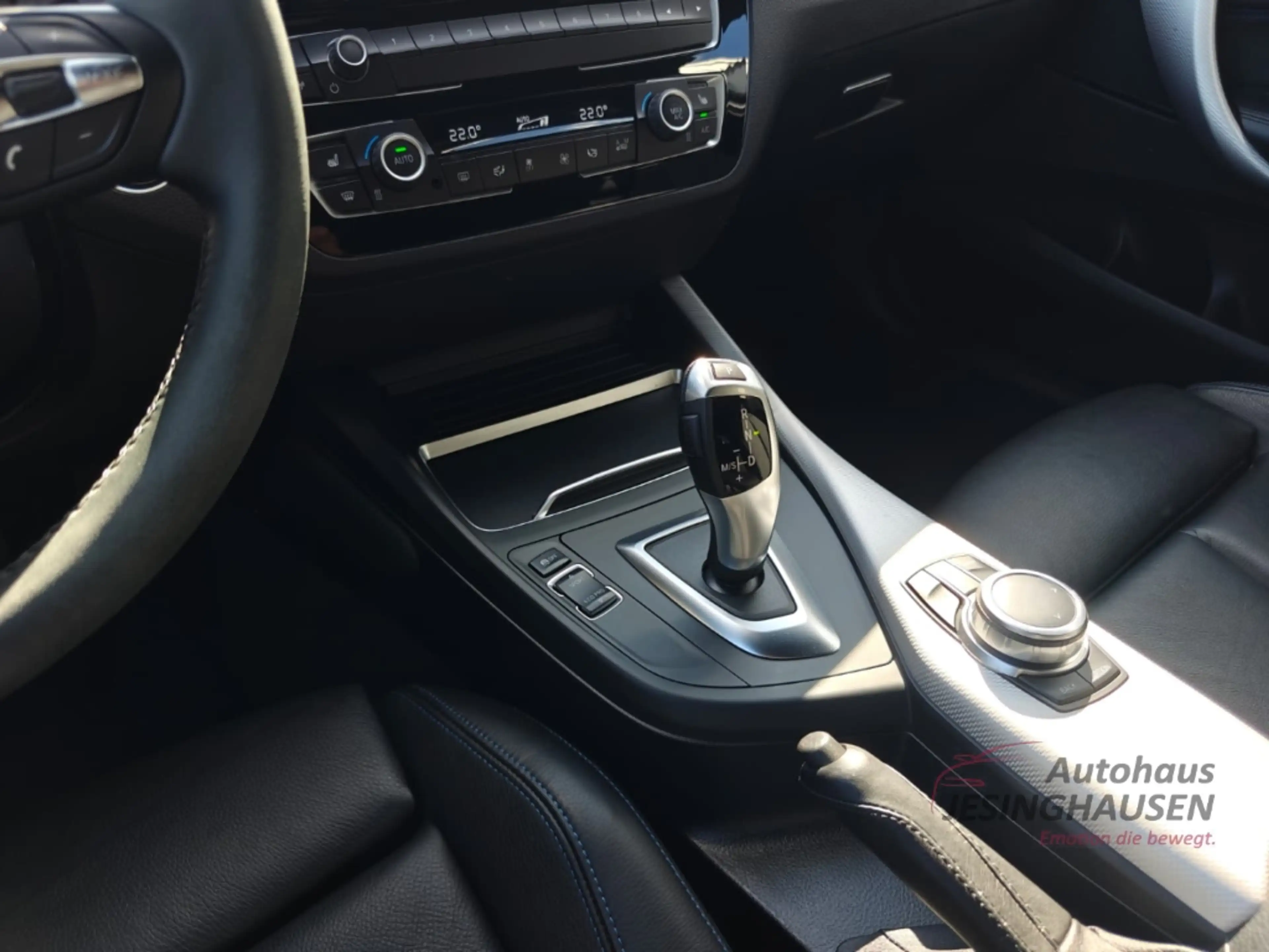 BMW 118 i M Sport Shadow Line+Winterp.+Tempomat+LED+Mehrzo — photo 39