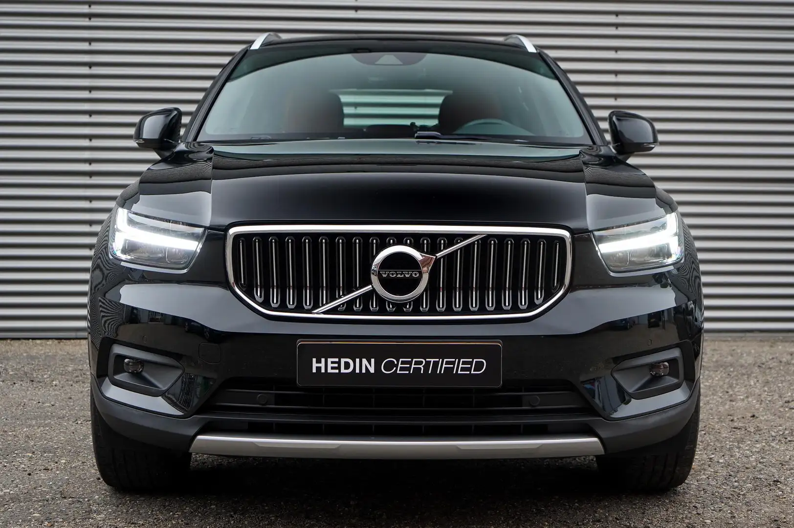 Volvo XC40 T2 Inscription | Adaptive Cruise | BLIS | PDC V/A Schwarz - 2