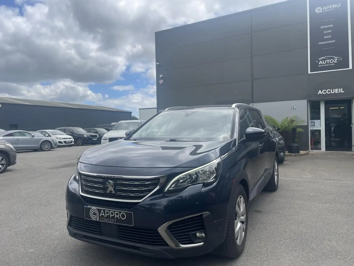 Peugeot 5008 1.5 BlueHDi S\u0026S - 130 II Active PHASE 1 Azul - 1