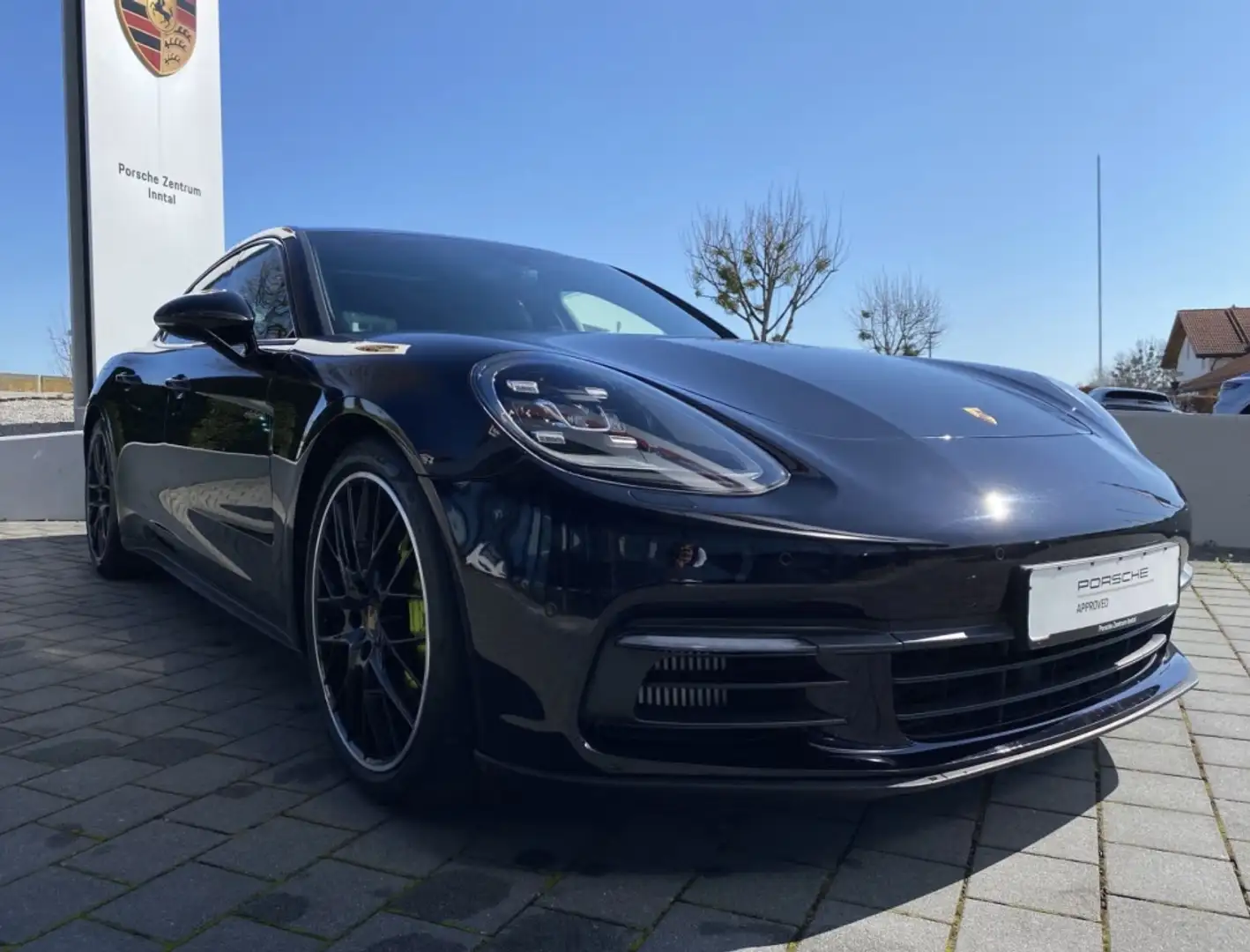 Porsche Panamera 4 e-Hybrid Noir - 1