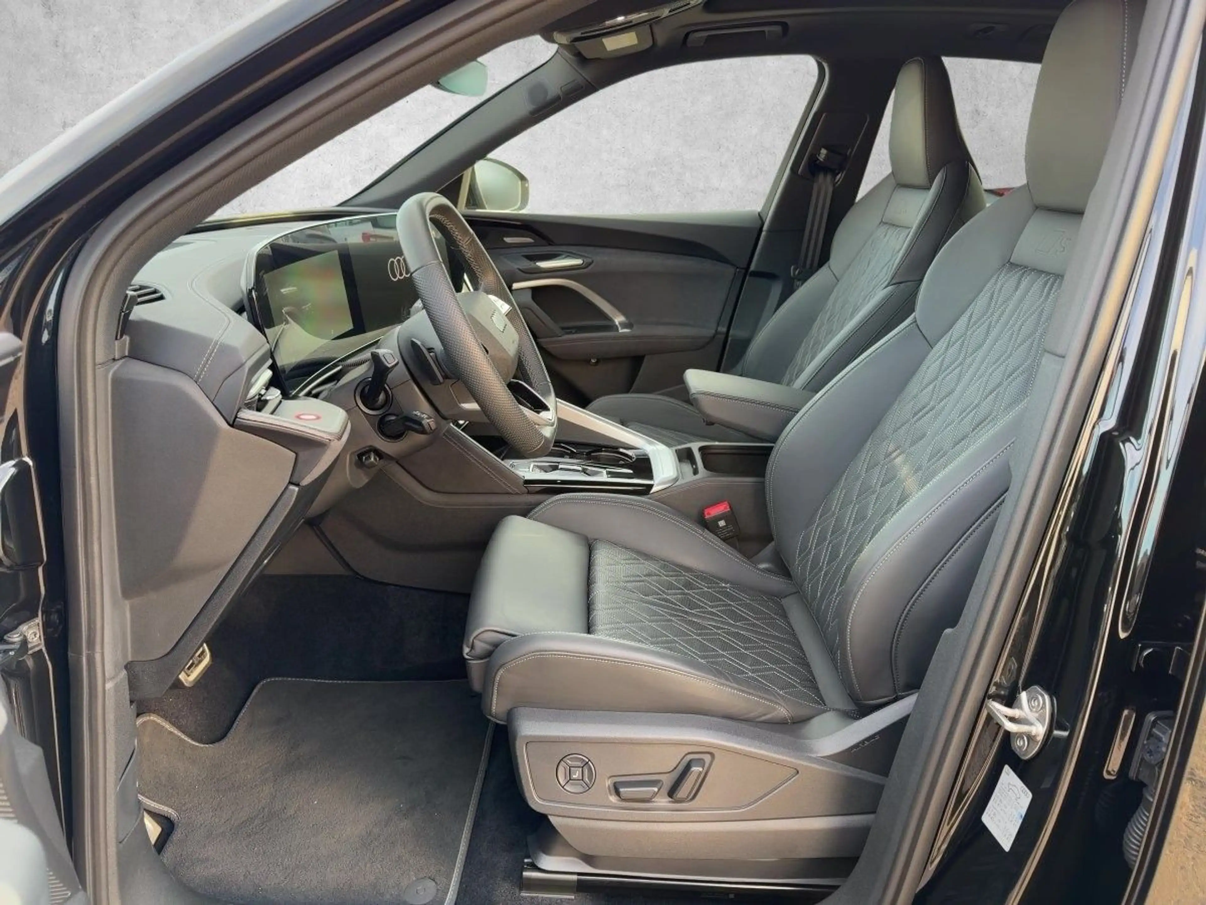 Audi SQ5 SUV TFSI 270 kW S-TRO*PANO*STANDHZ*AHK*B&O** — photo 9