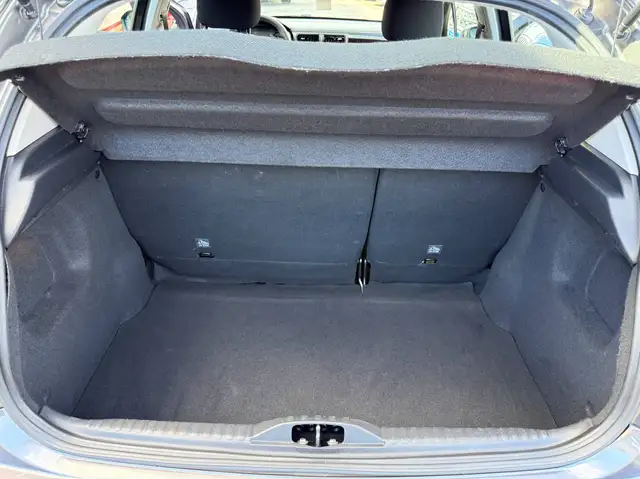 Citroen C3 view 16