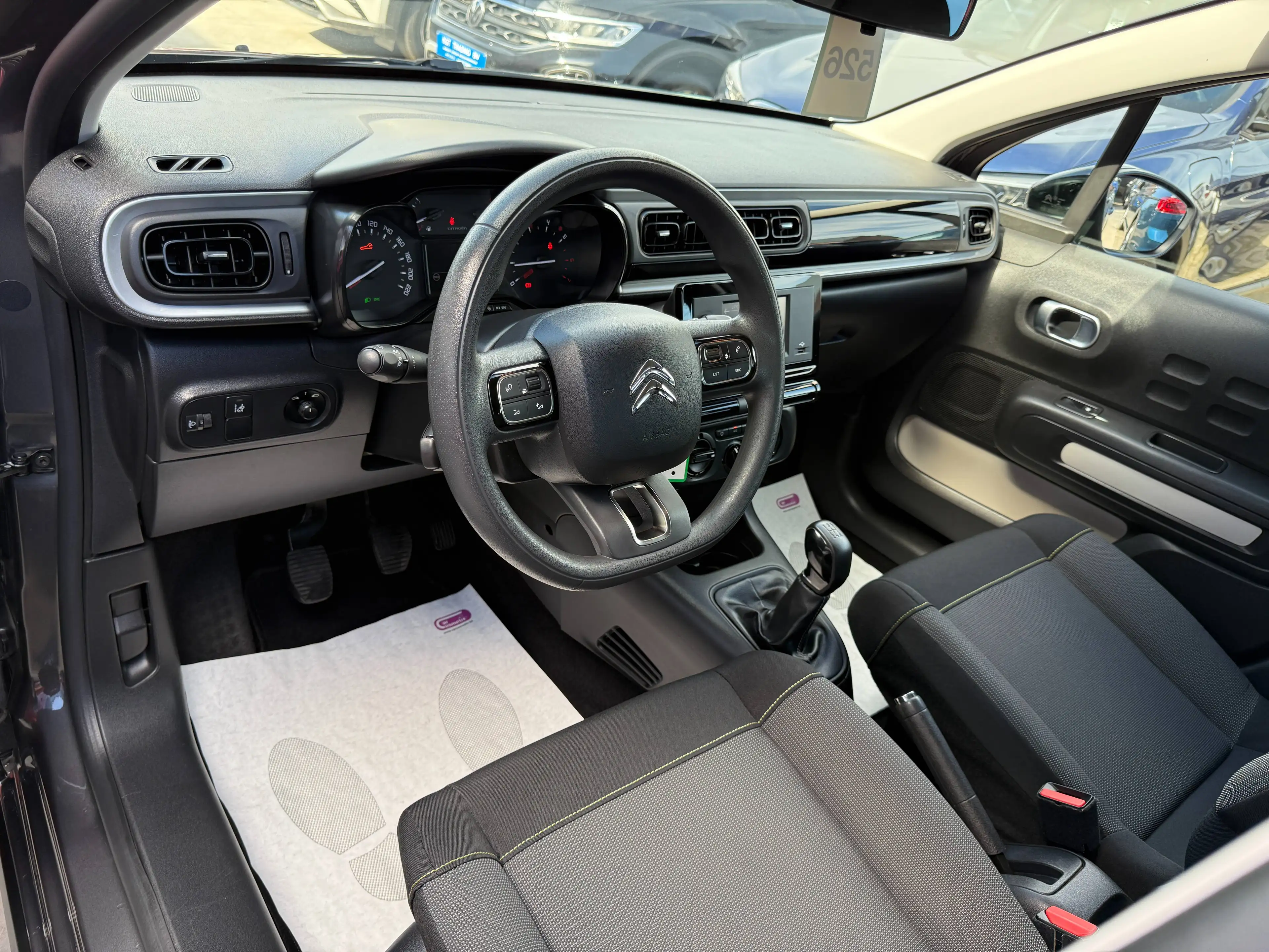 Citroen C3 1.2i 82PK FULL LED FACELIFT BLUETOOTH DAB PARKEERSENSOREN AIRCO — photo 14