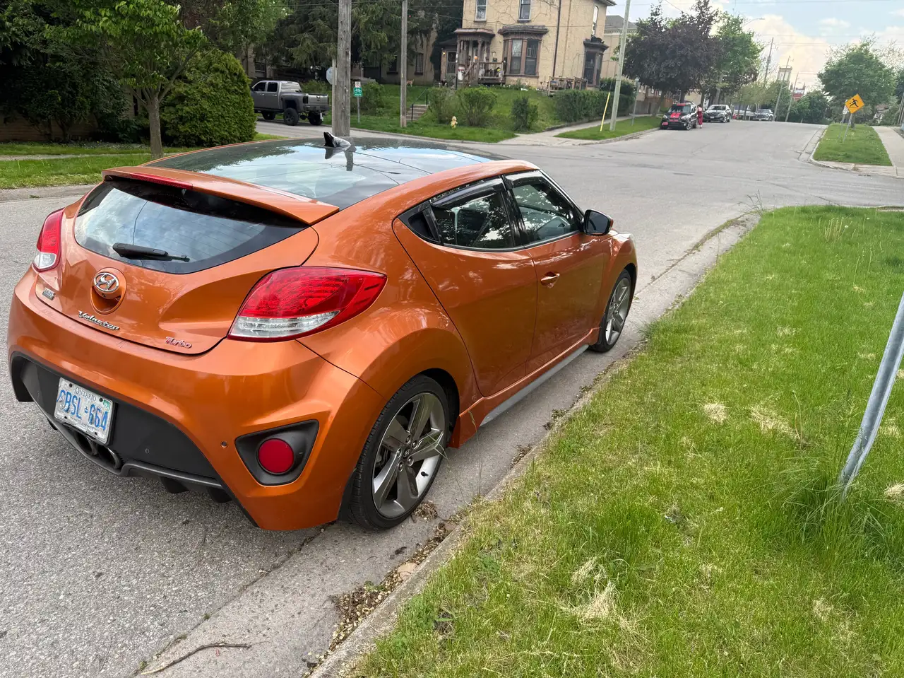 Hyundai VELOSTER снимка Hyundai VELOSTER