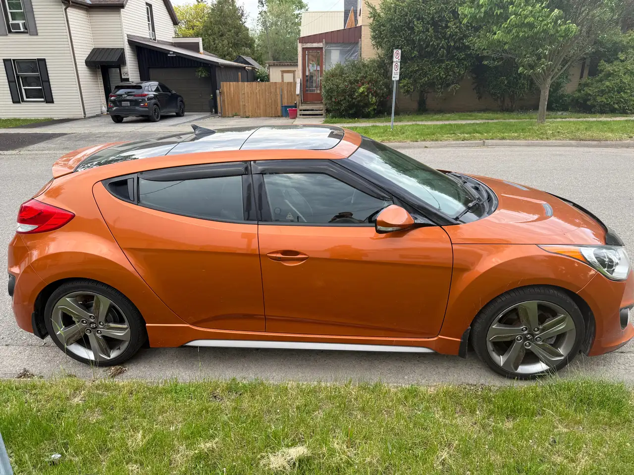 Hyundai VELOSTER снимка Hyundai VELOSTER