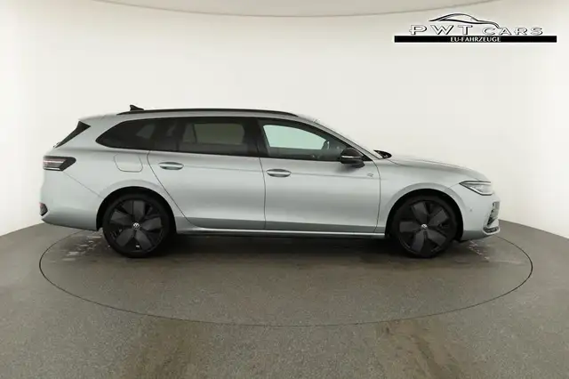 Volkswagen Passat Variant 2.0 TDI 142 kW 4Motion R-Line DSG 4M Black, AHK... Ansicht 22