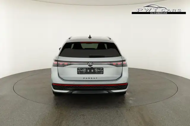 Volkswagen Passat Variant 2.0 TDI 142 kW 4Motion R-Line DSG 4M Black, AHK... Ansicht 16