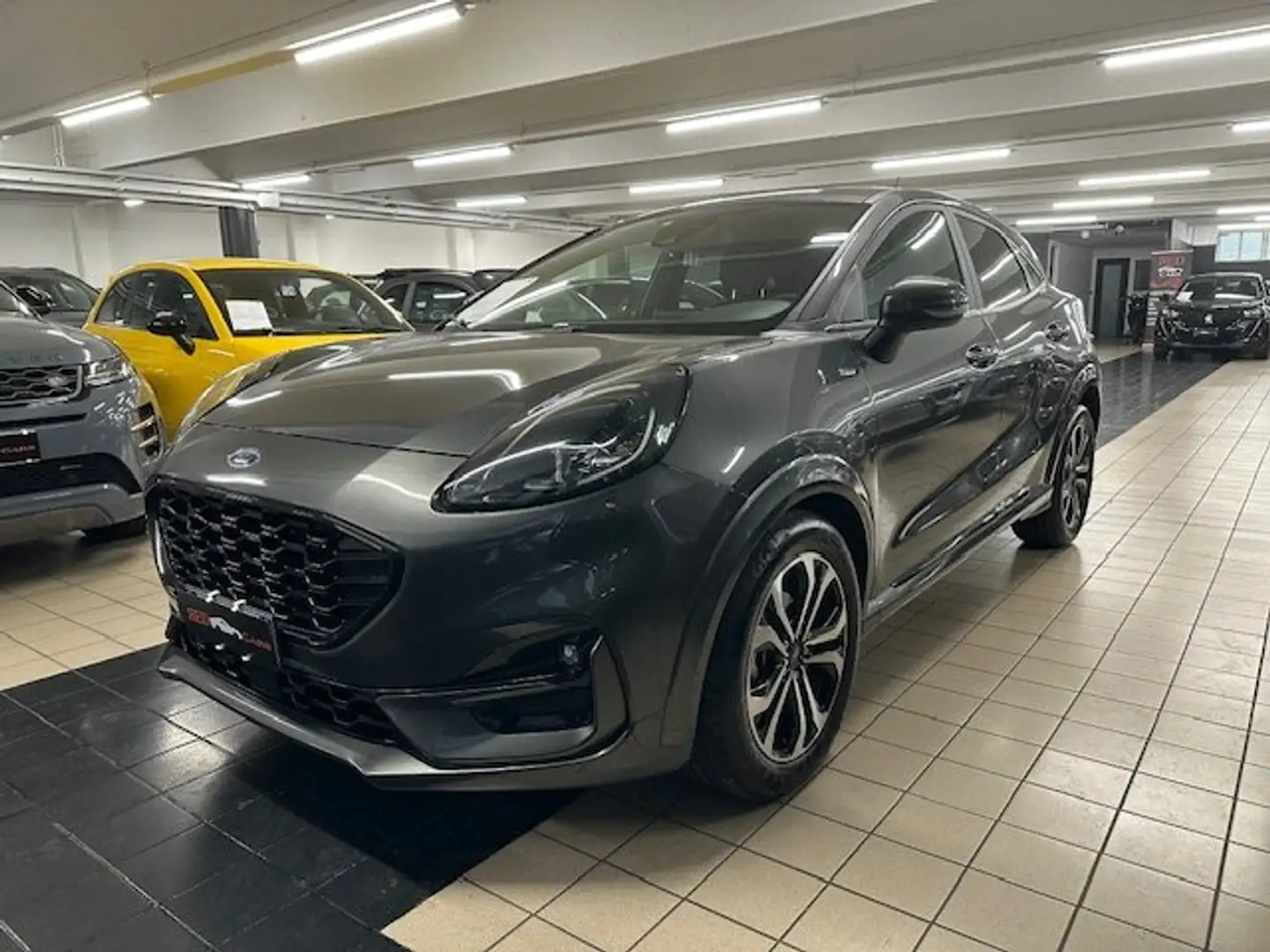 Ford Puma 1.0 ecoboost h ST-Line Grau - 2