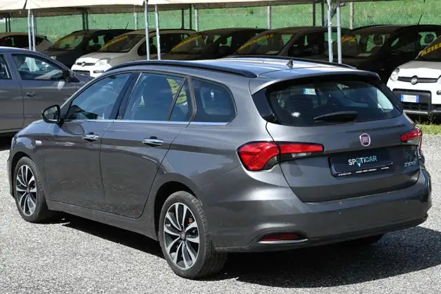 Fiat Tipo view 7
