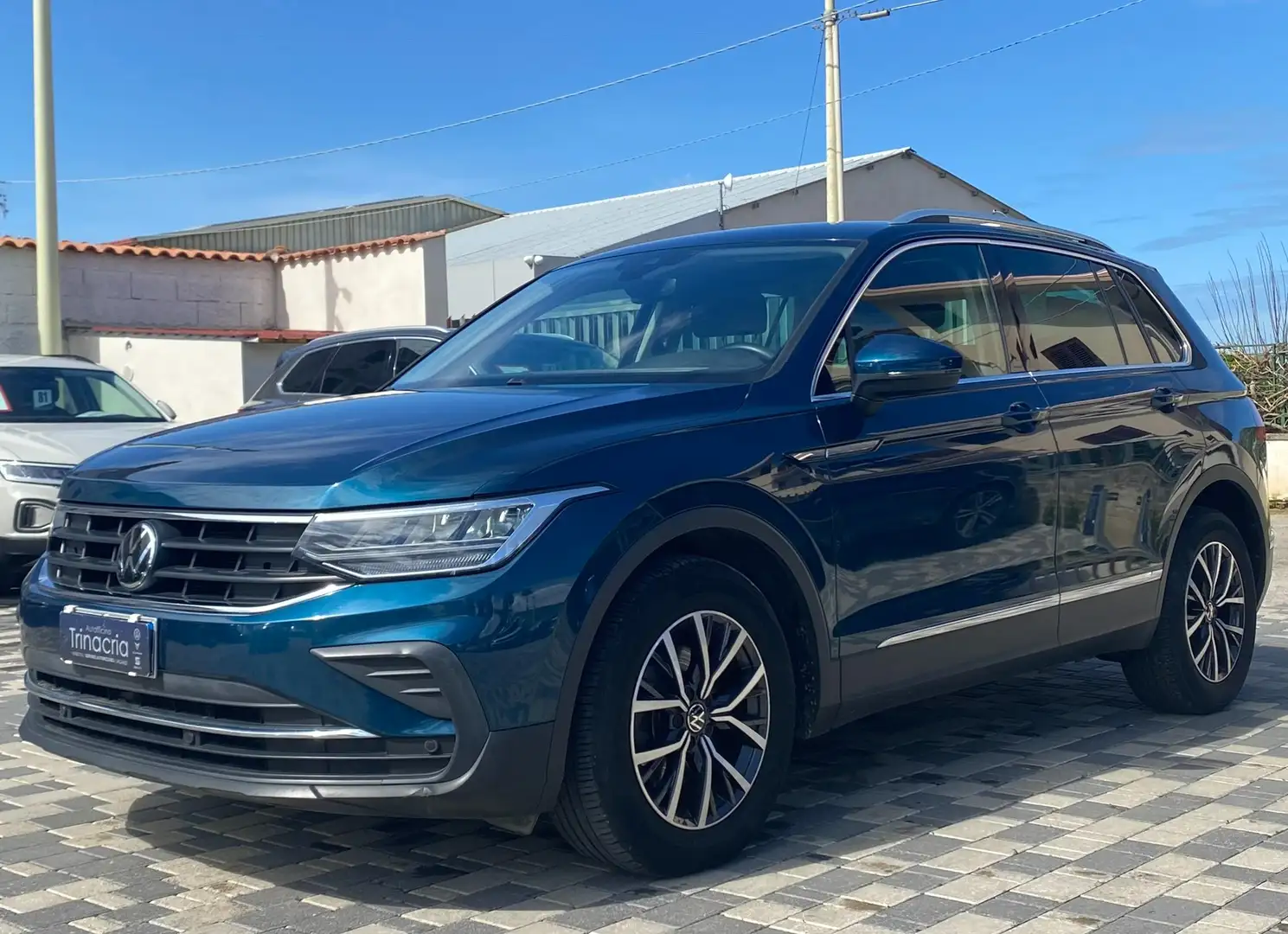 Volkswagen Tiguan Life 2.0 TDI 150CV DSG Blu/Azzurro - 1