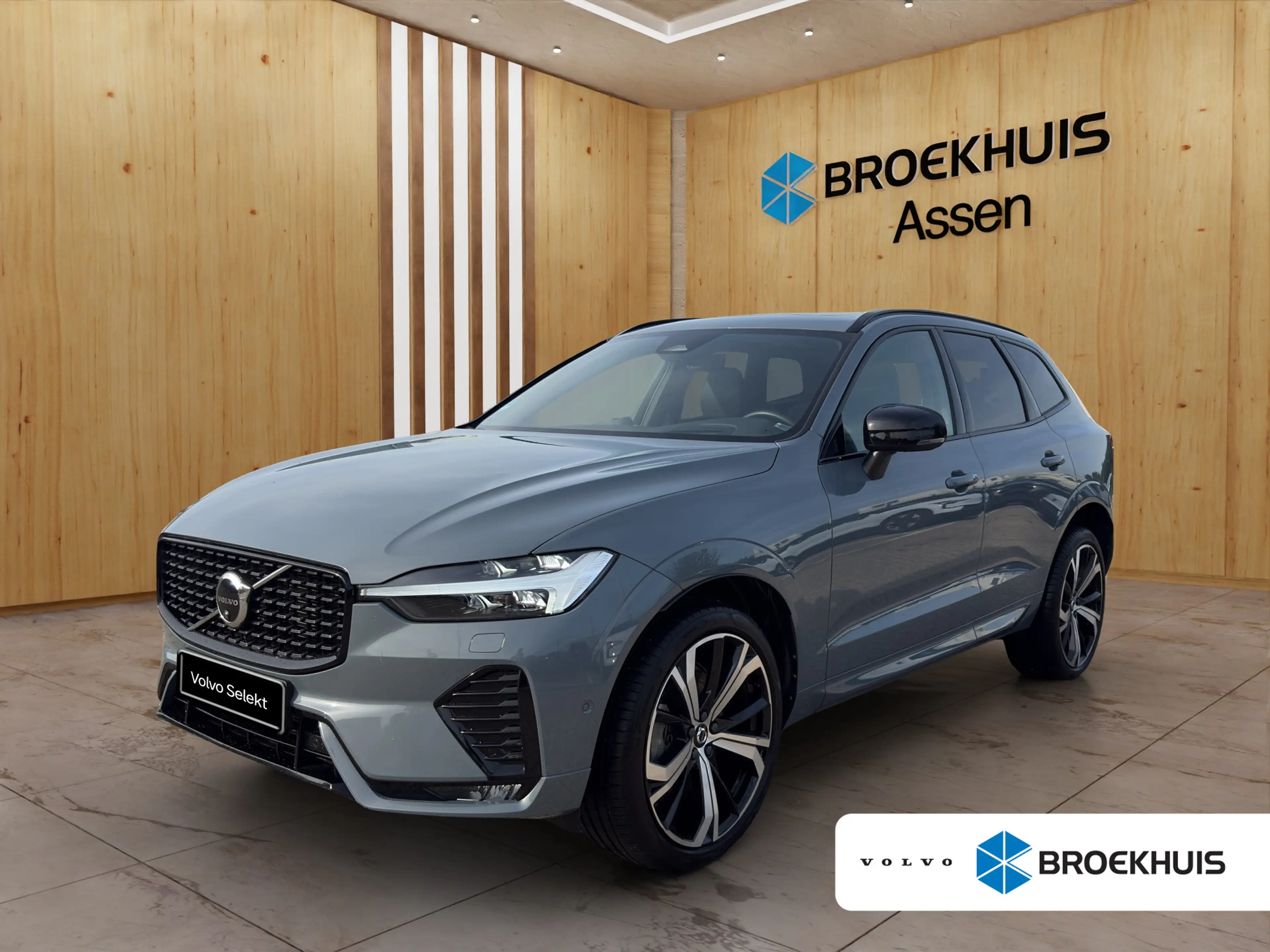 Volvo XC60 B5 Ultimate Dark | Luchtvering | Bowers & Wilkins