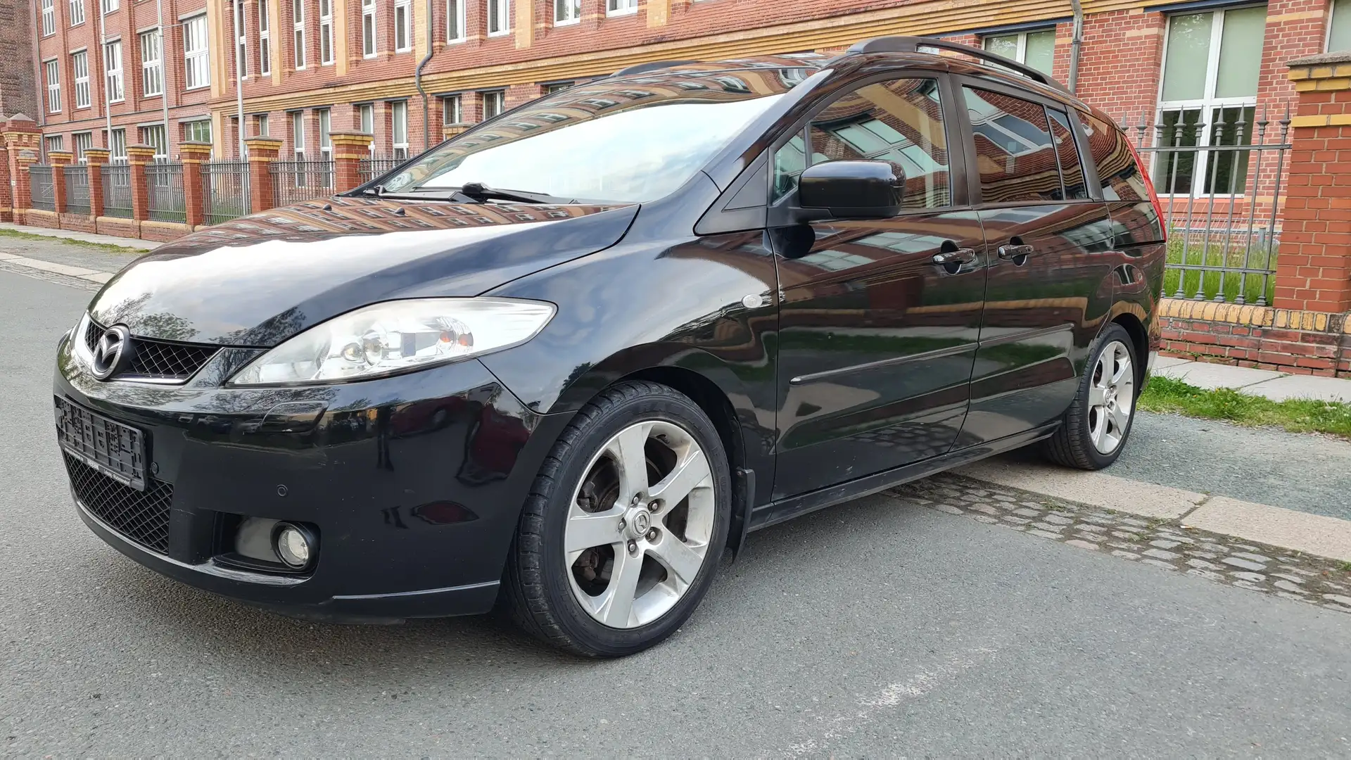 Mazda 5 Lim. 2.0 CD Top*Euro4*6G*Klima*7 Sitze* Siyah - 1