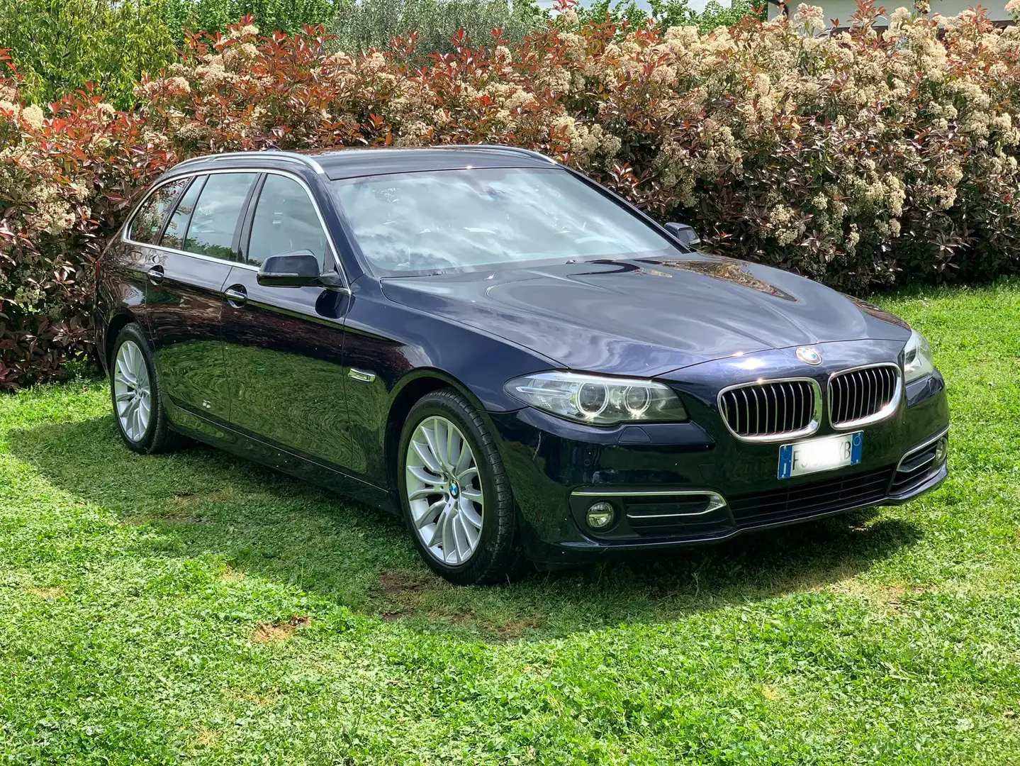 BMW 520 520d Touring Luxury 190cv Blu/Azzurro - 2